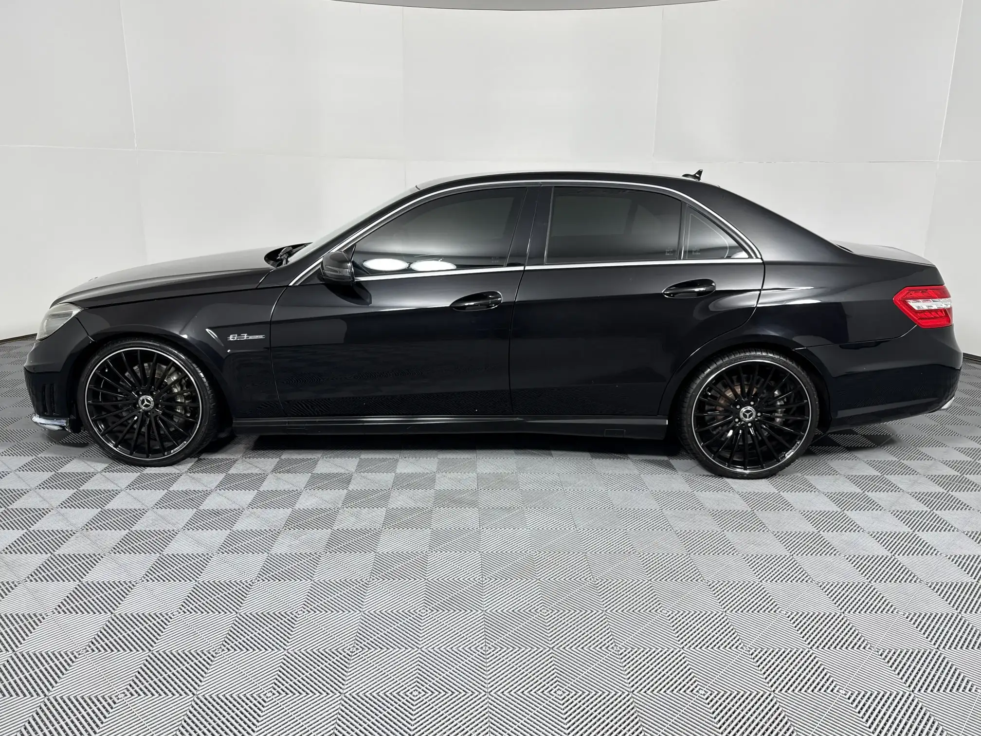 Mercedes-Benz E Class Sedan