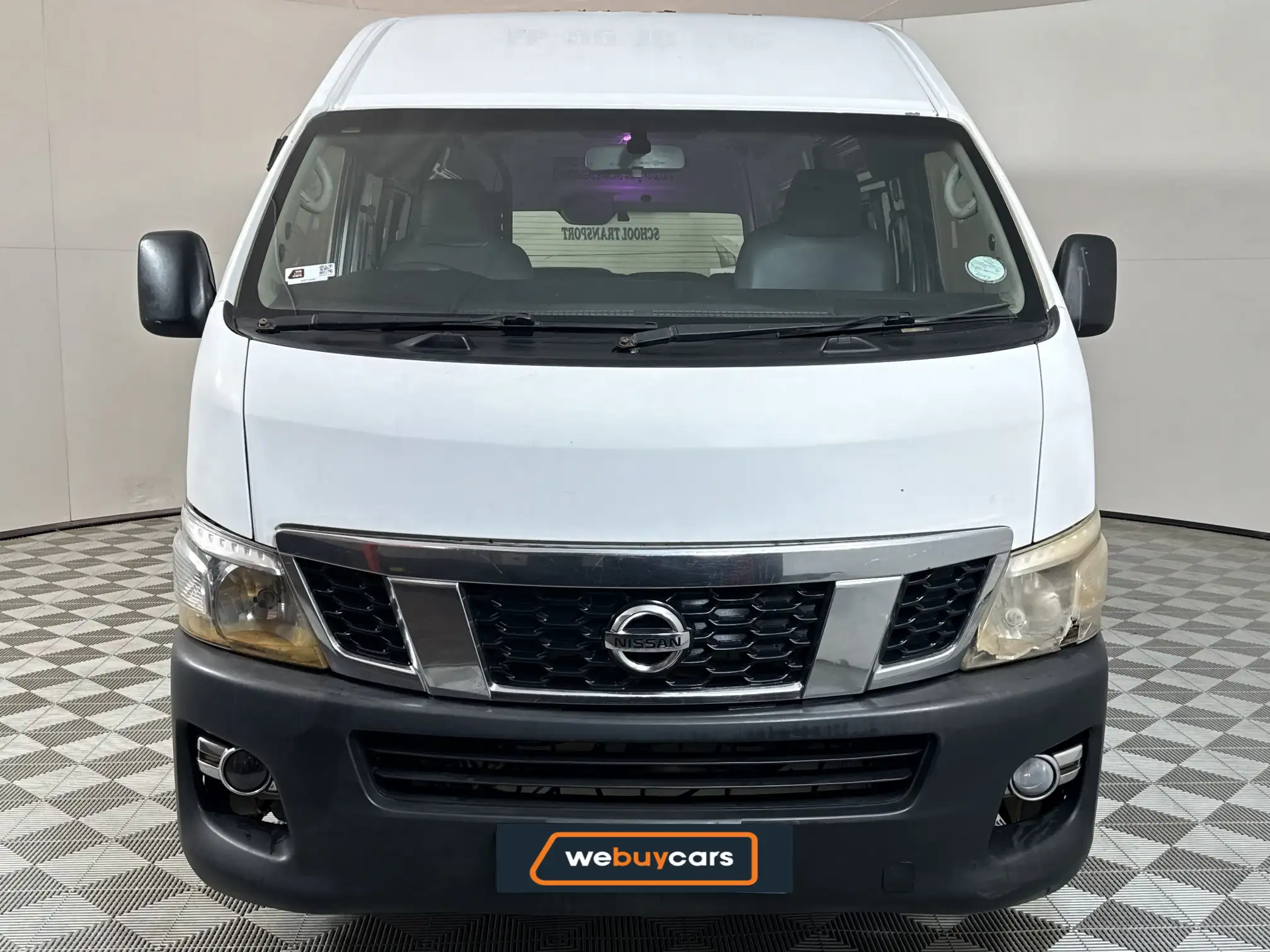 Nissan Nv350
