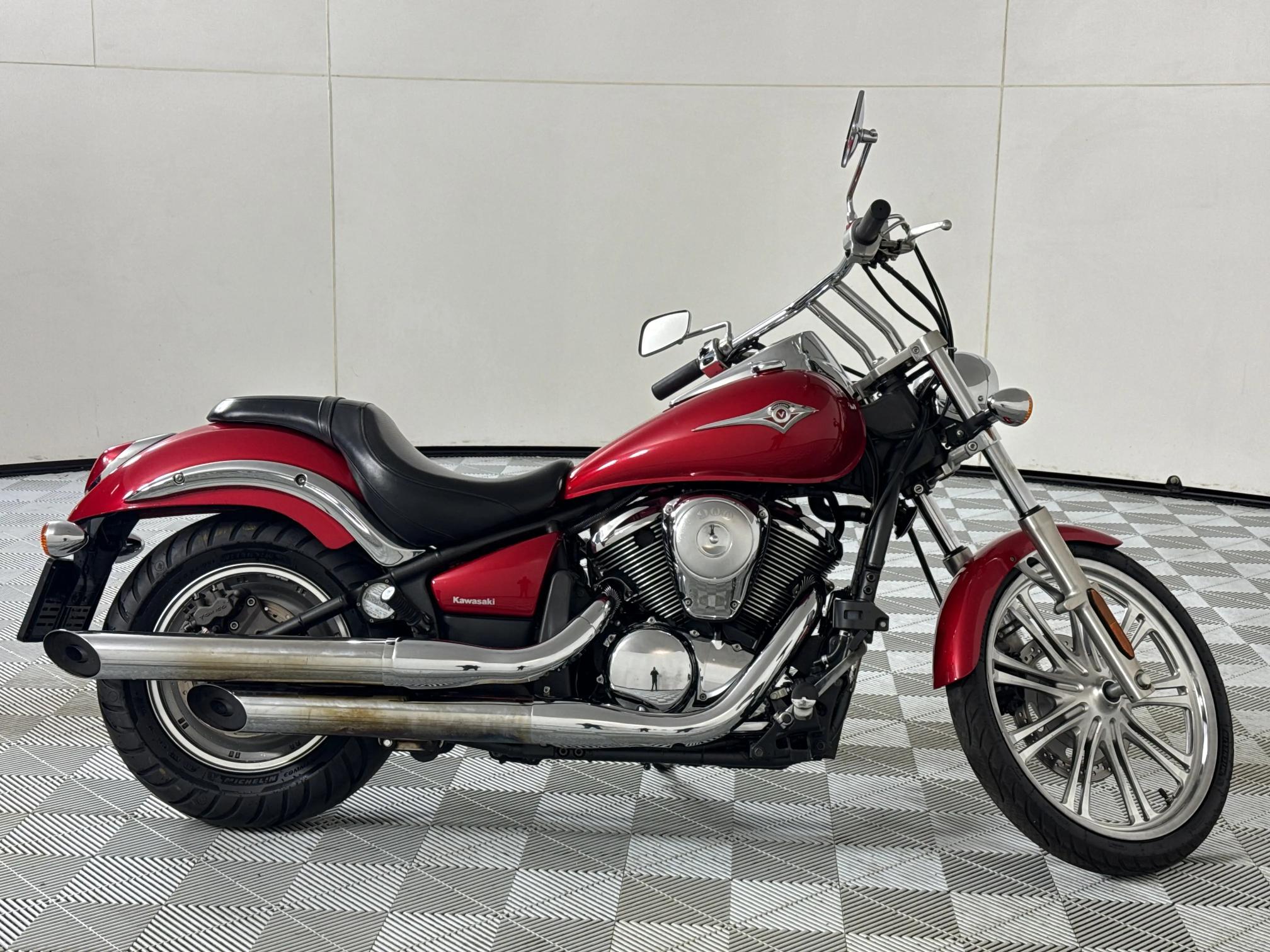 Kawasaki VN  900 Vulcan Custom