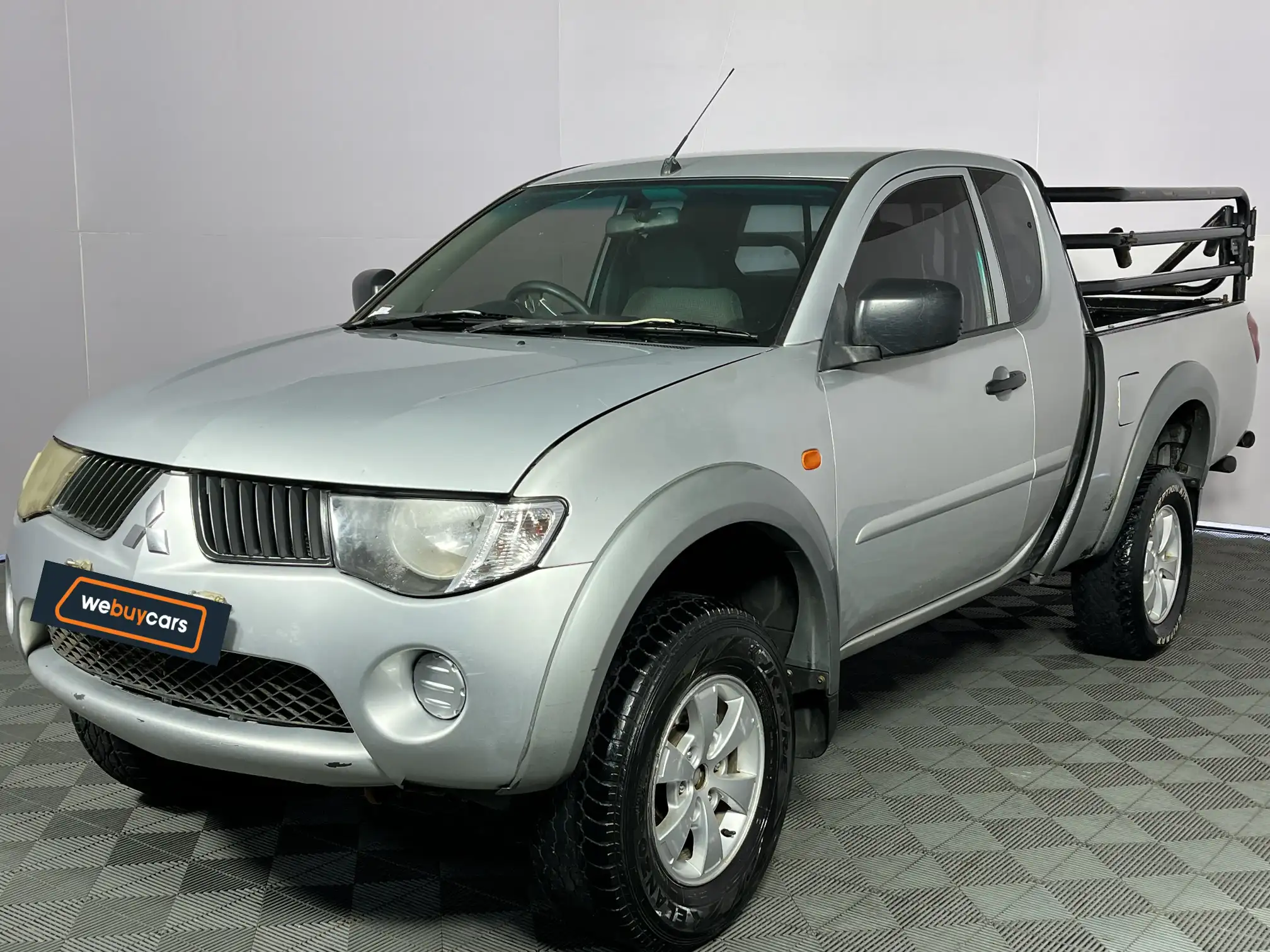 Mitsubishi Triton