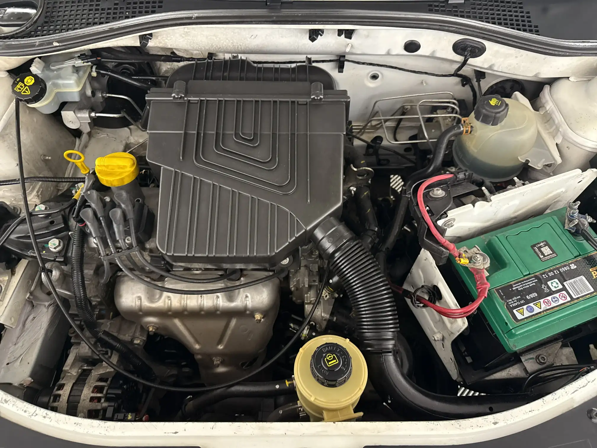 Nissan NP200