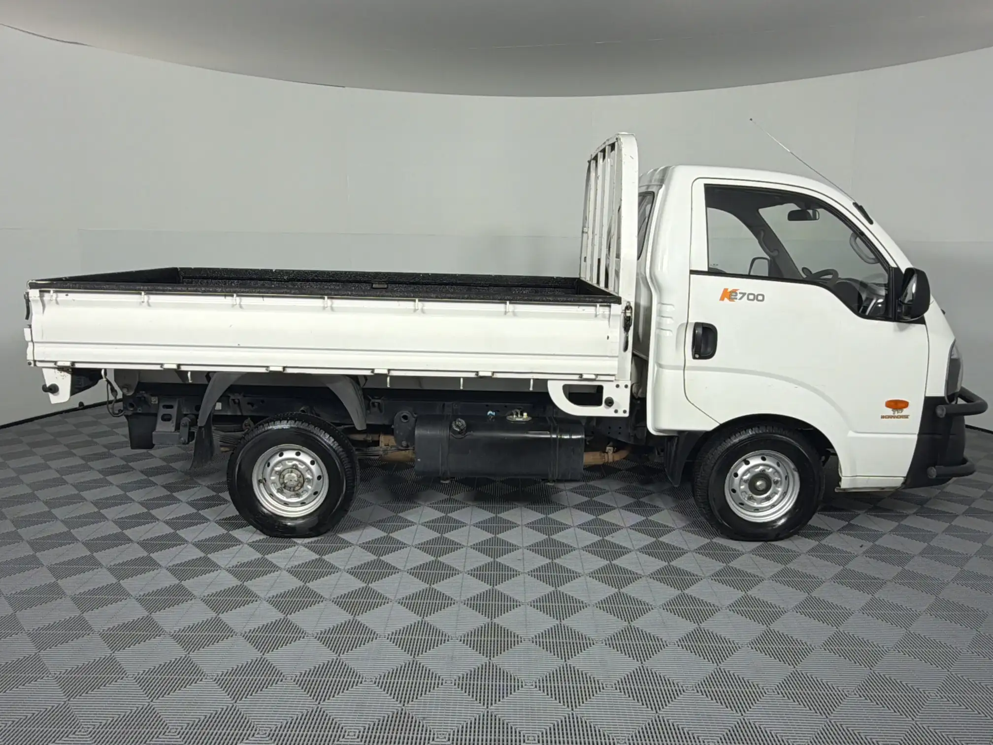 KIA K 2700