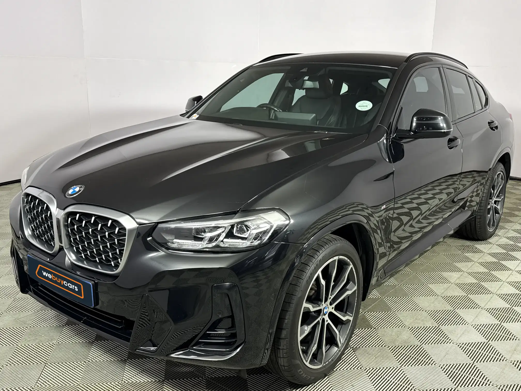 2022 BMW X4