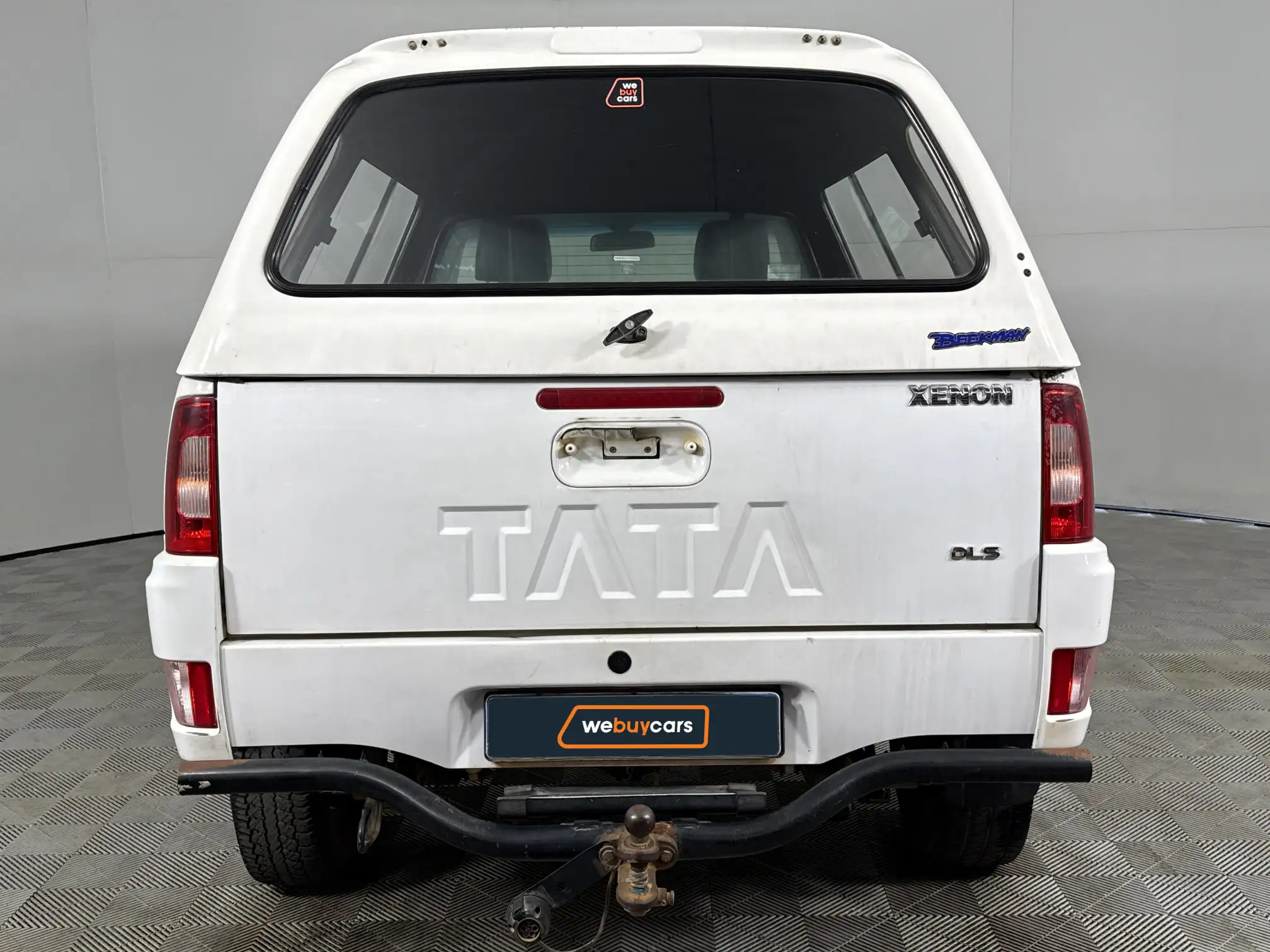 Tata Xenon