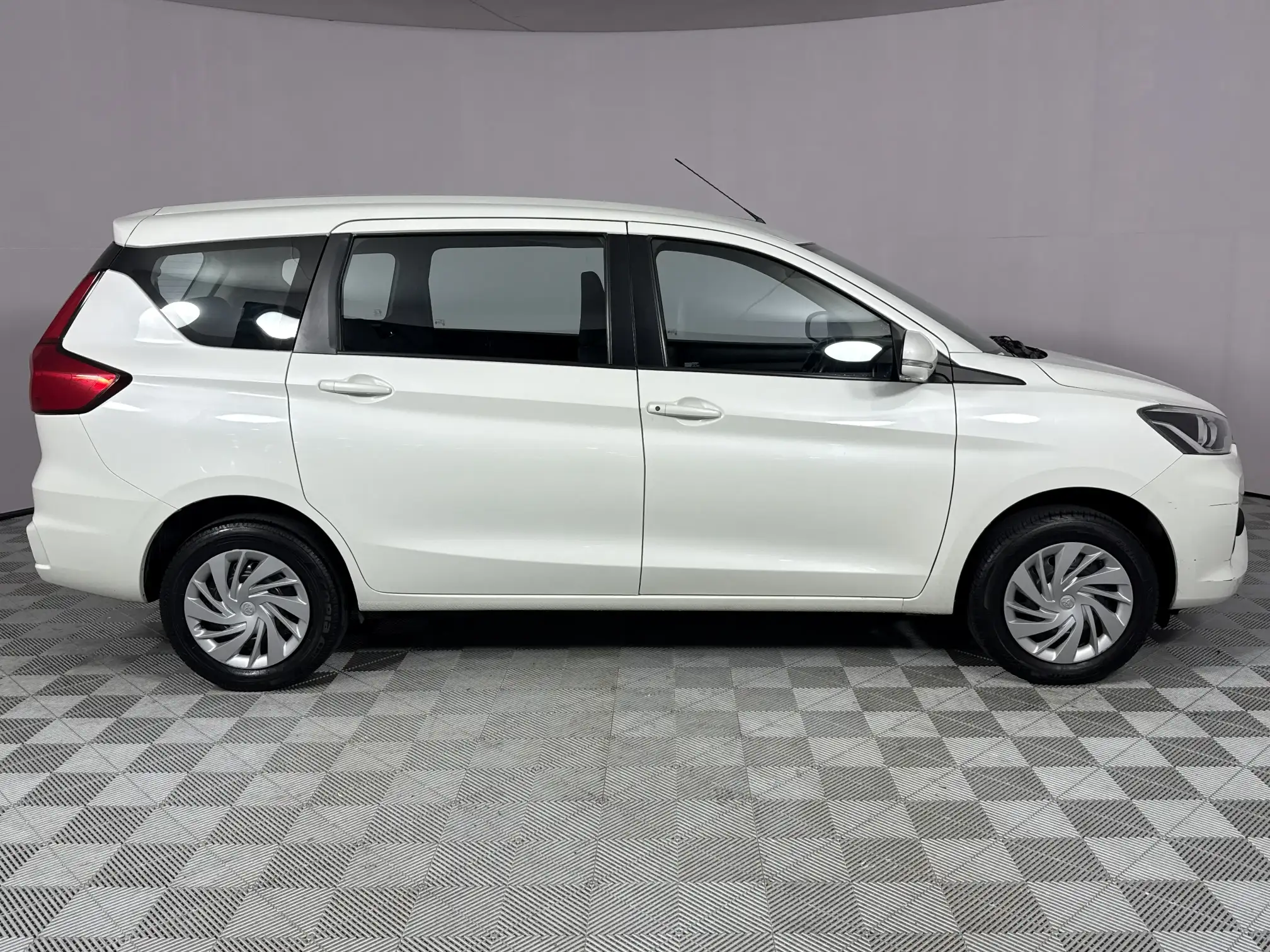 Toyota Rumion