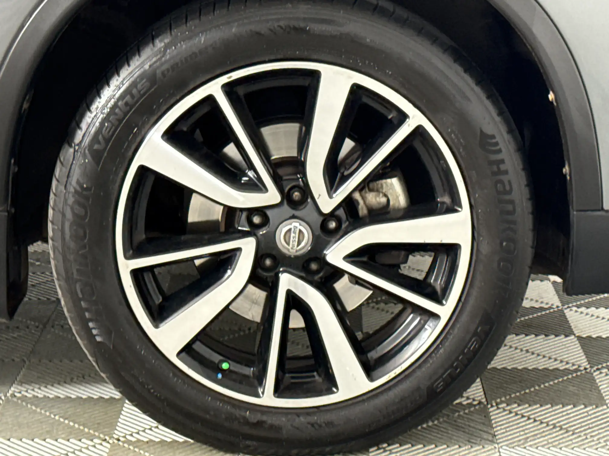 Nissan X Trail
