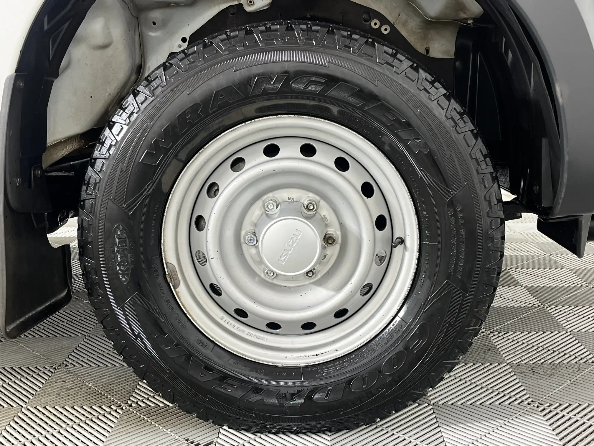 Isuzu D-MAX