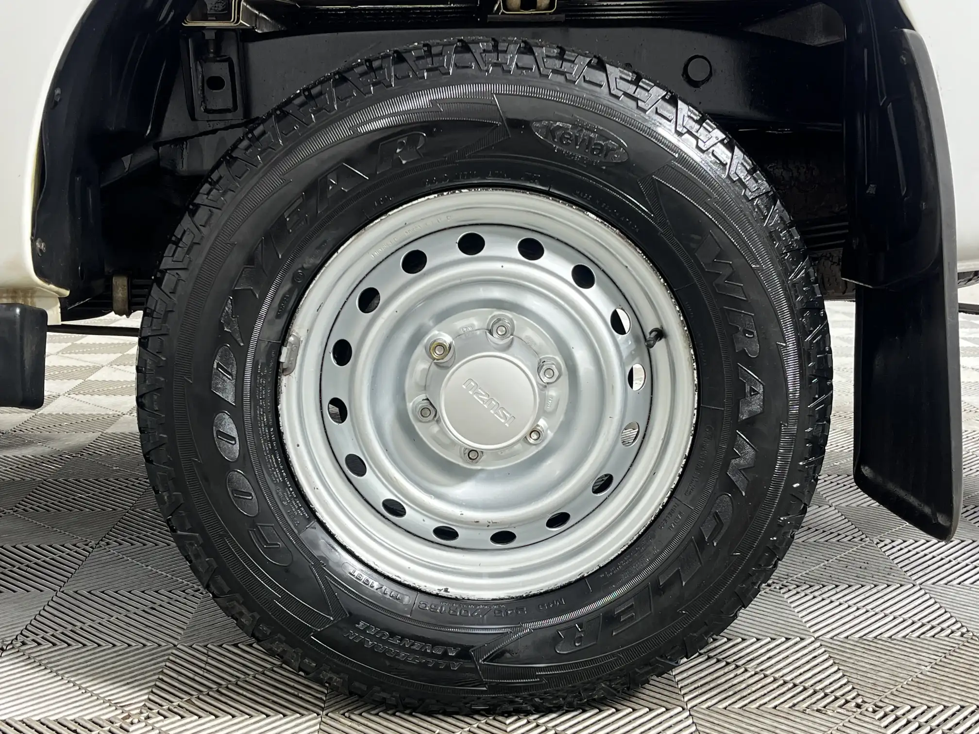 Isuzu D-MAX