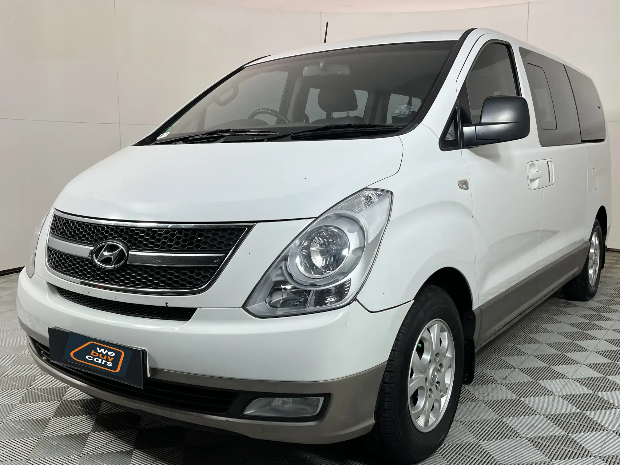 2014 Hyundai H-1