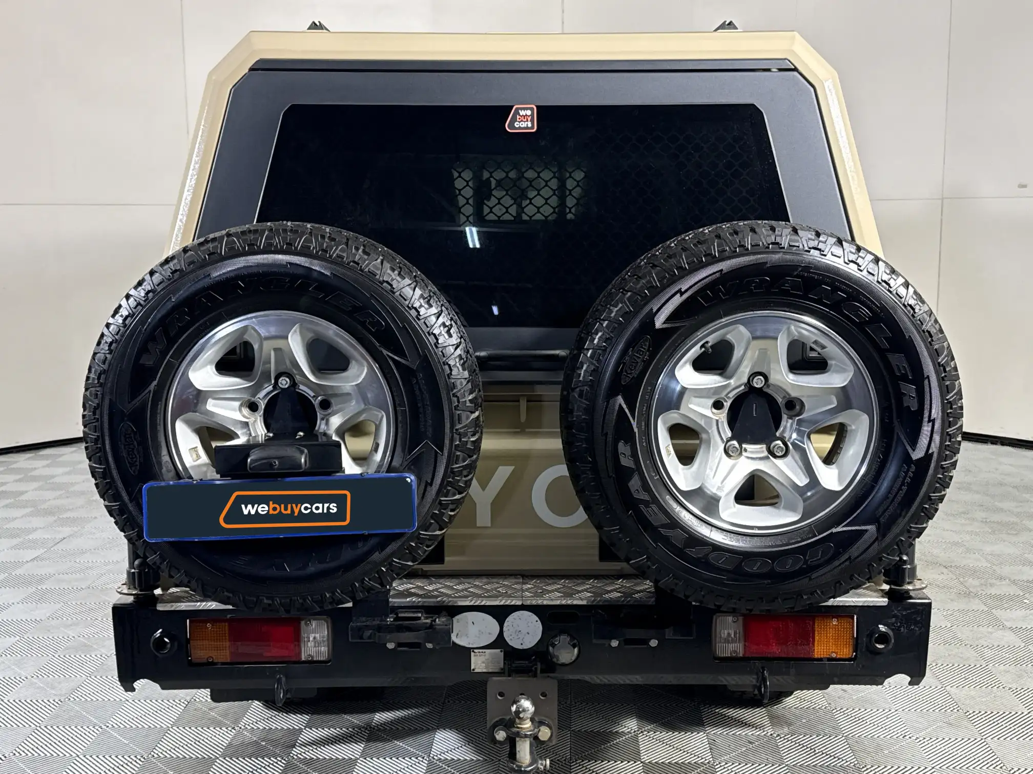 Toyota Land Cruiser