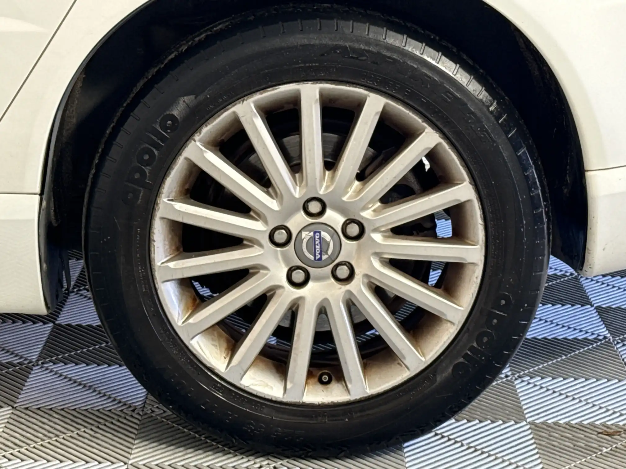 Volvo S80