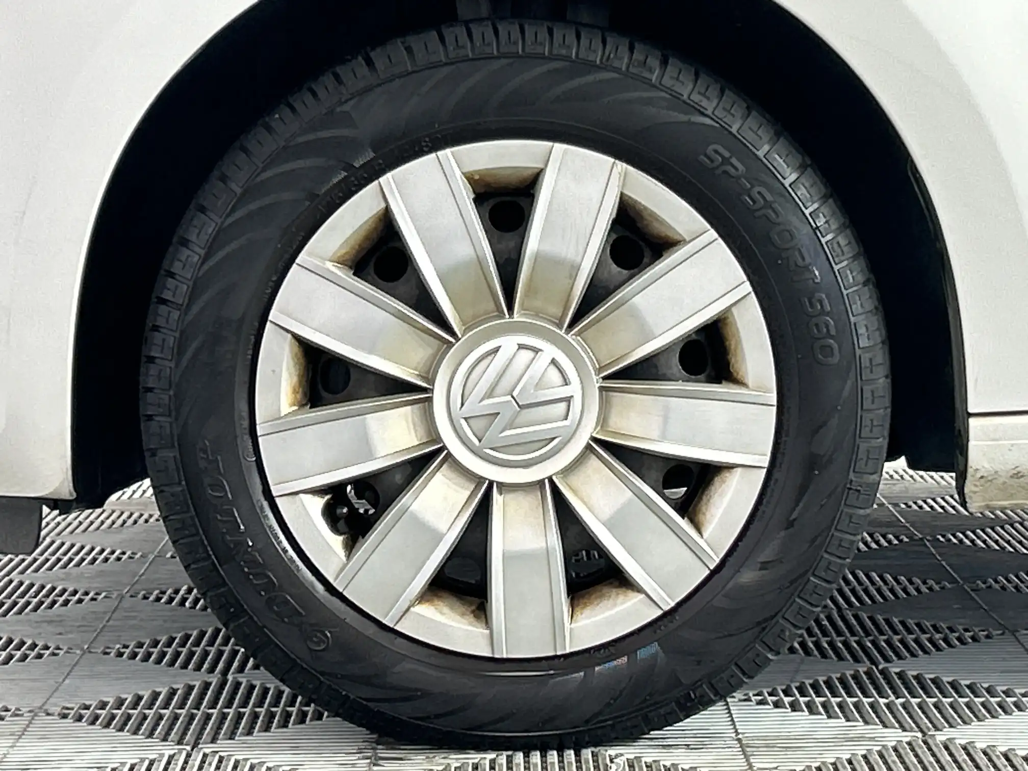 Volkswagen UP