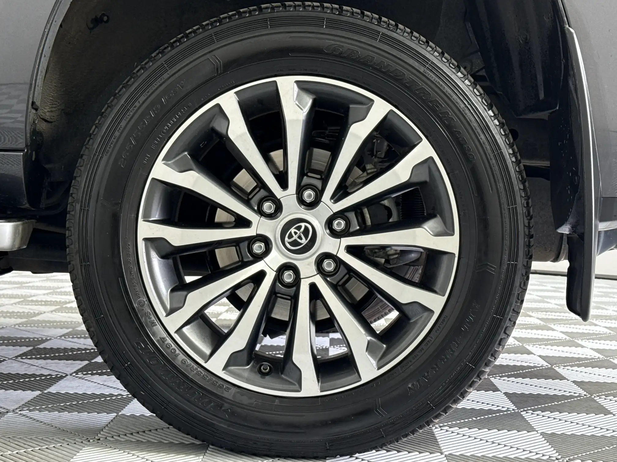 Toyota Prado