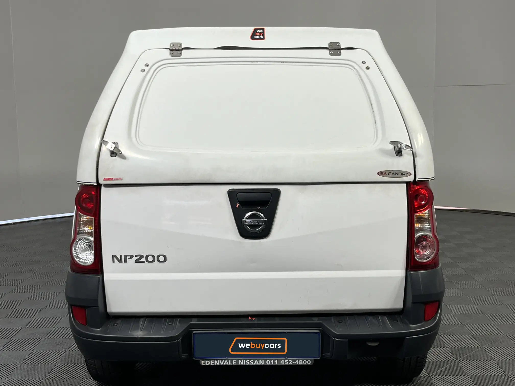 Nissan NP200