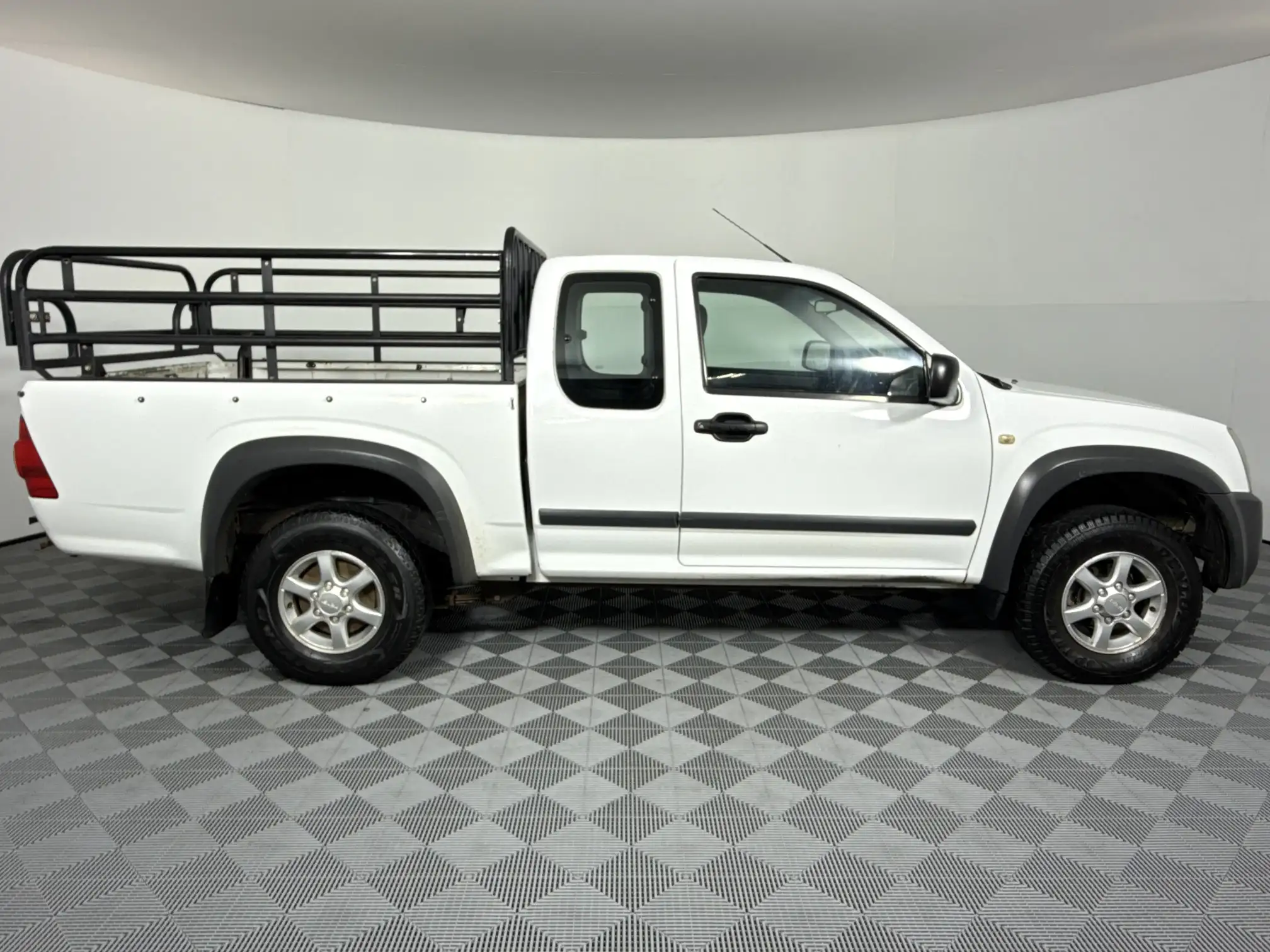 Isuzu KB