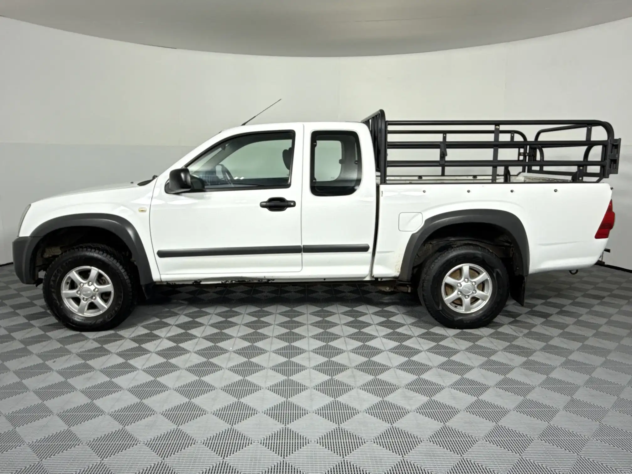 Isuzu KB