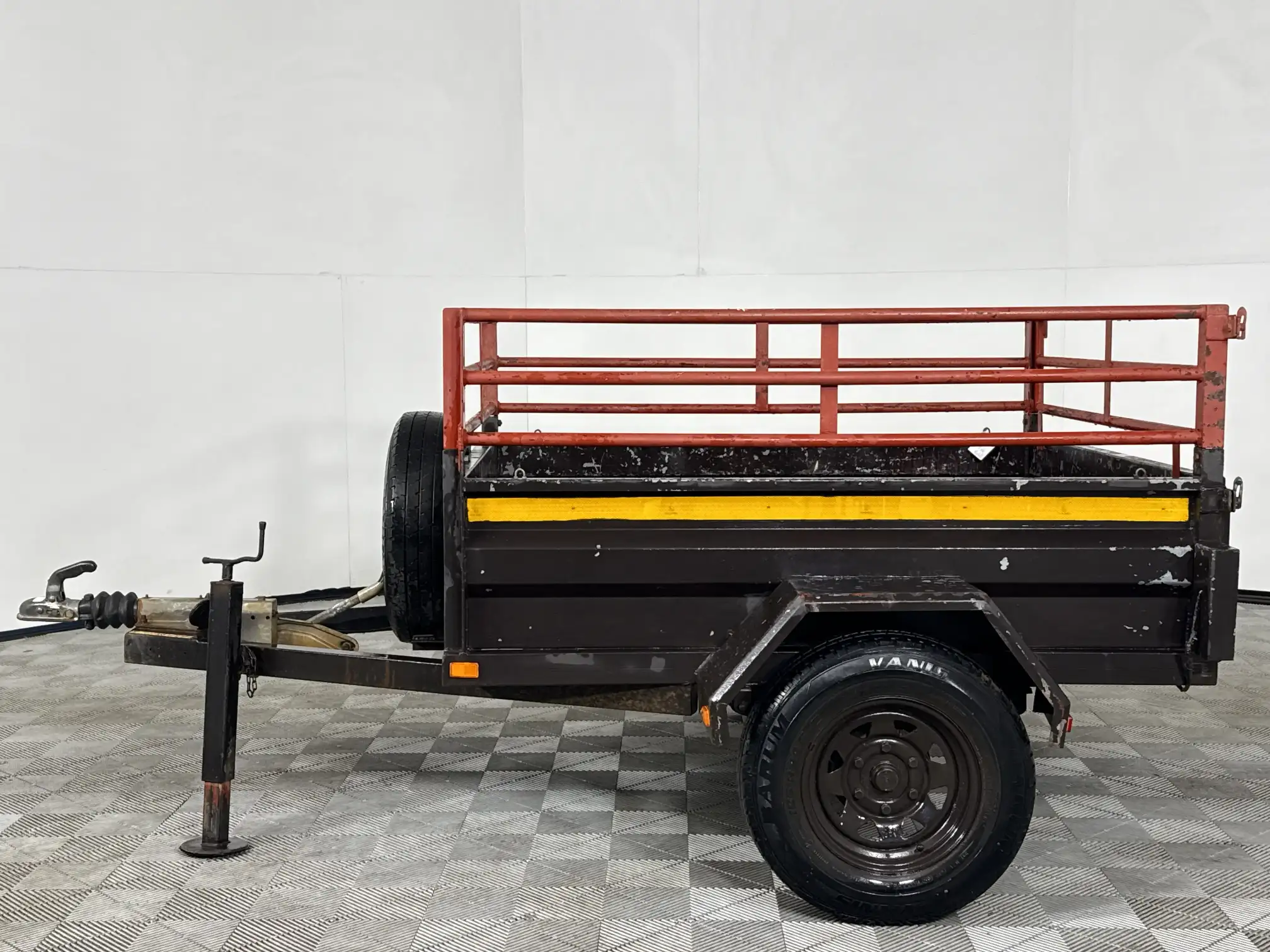 Custom Box Body