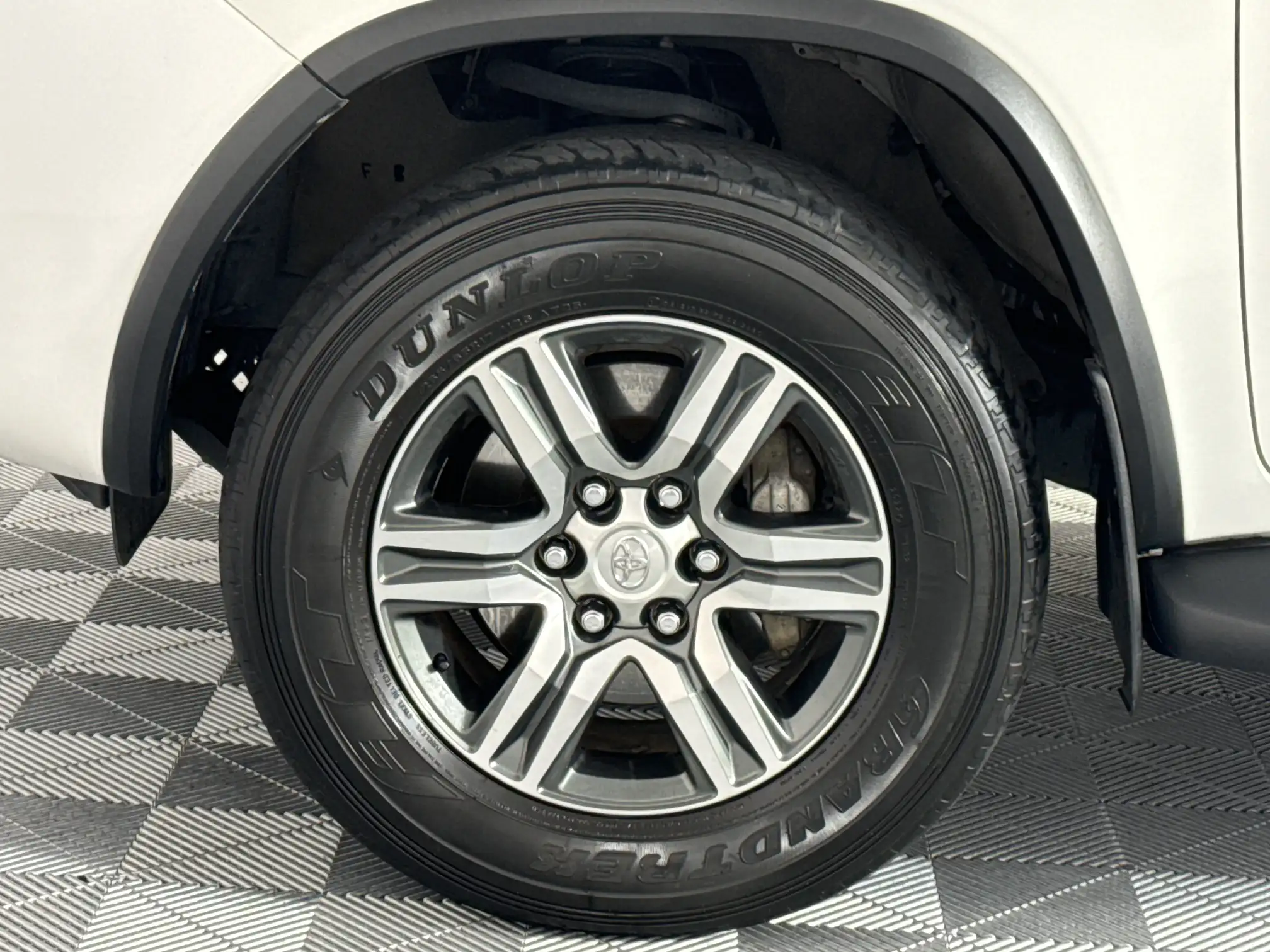 Toyota Fortuner