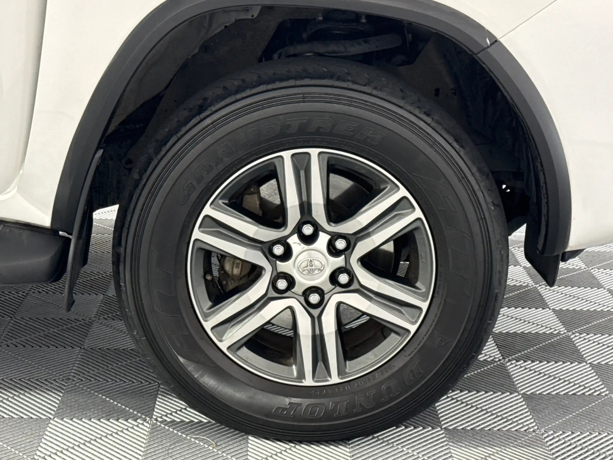 Toyota Fortuner