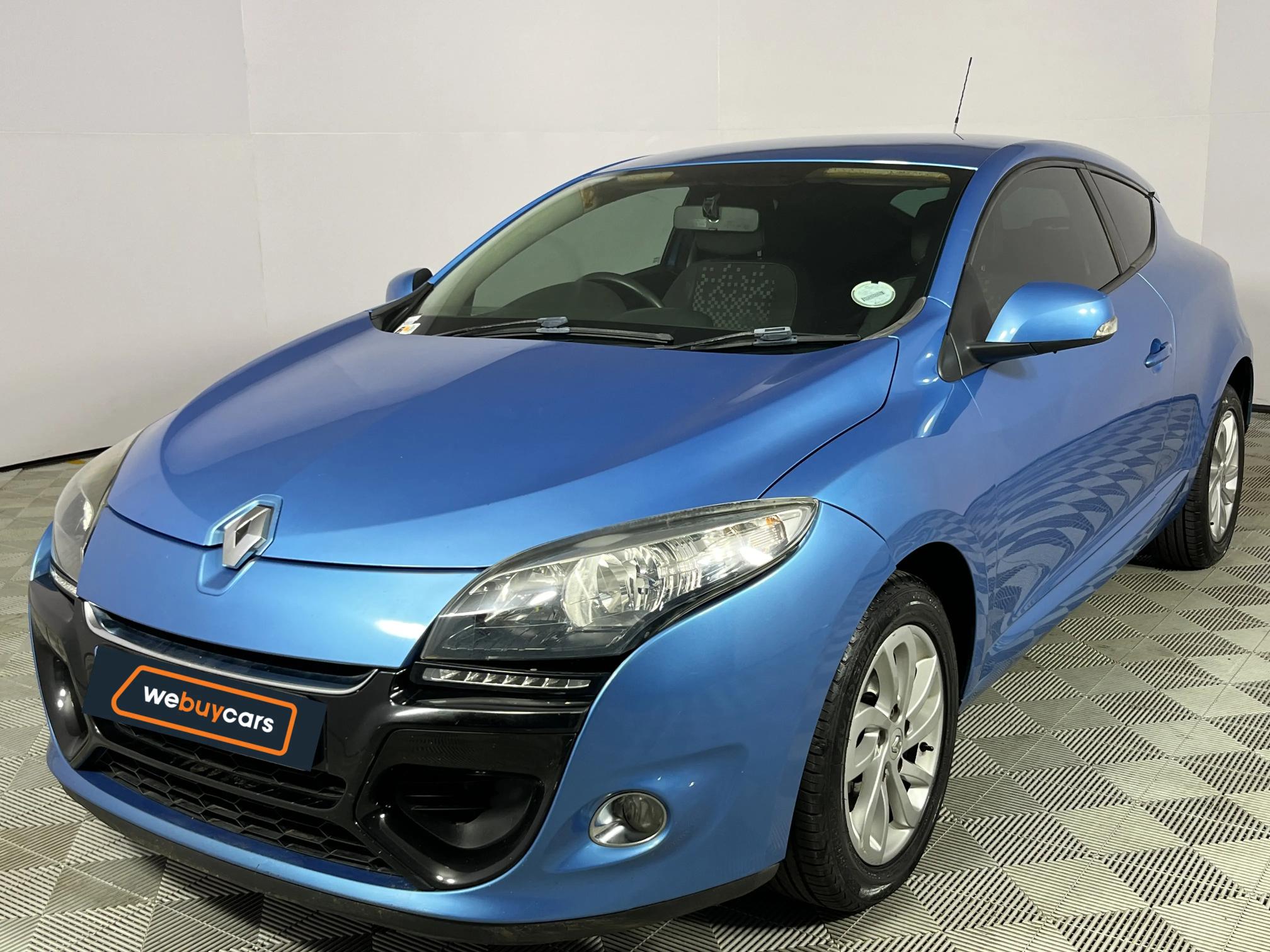 Renault Megane 1.6 Dynamique Coupe 