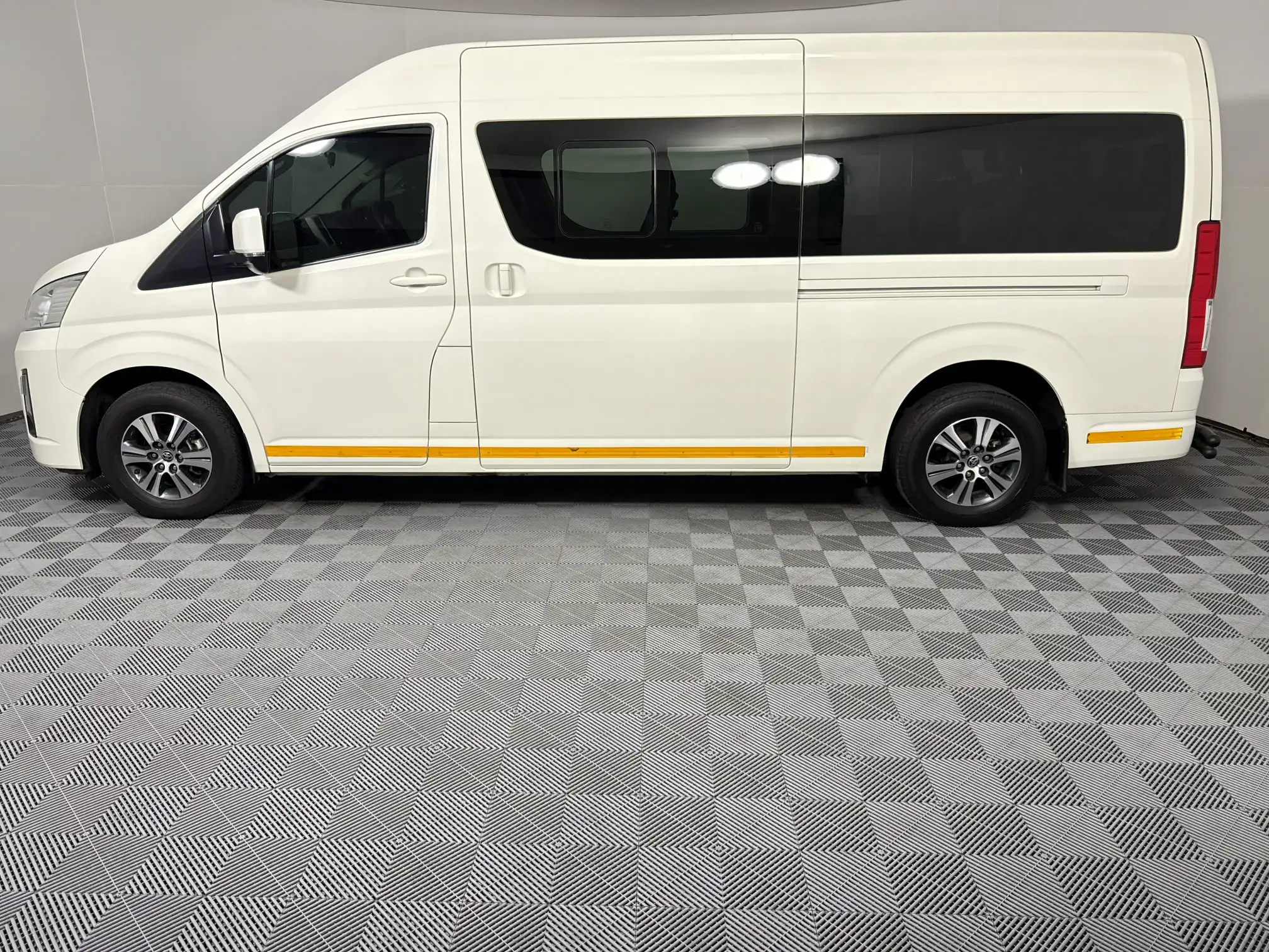 Toyota Quantum
