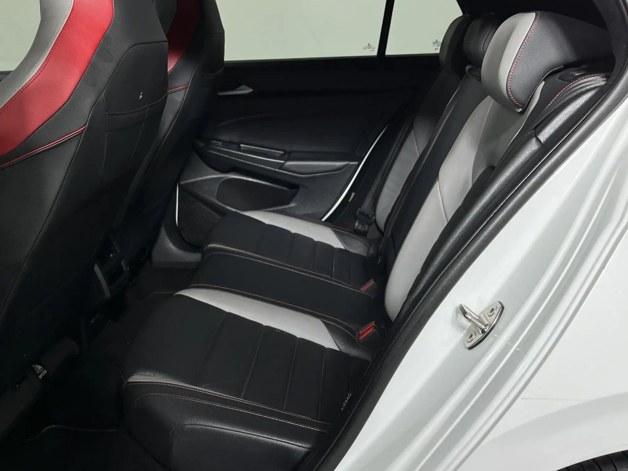 Volkswagen Golf 8