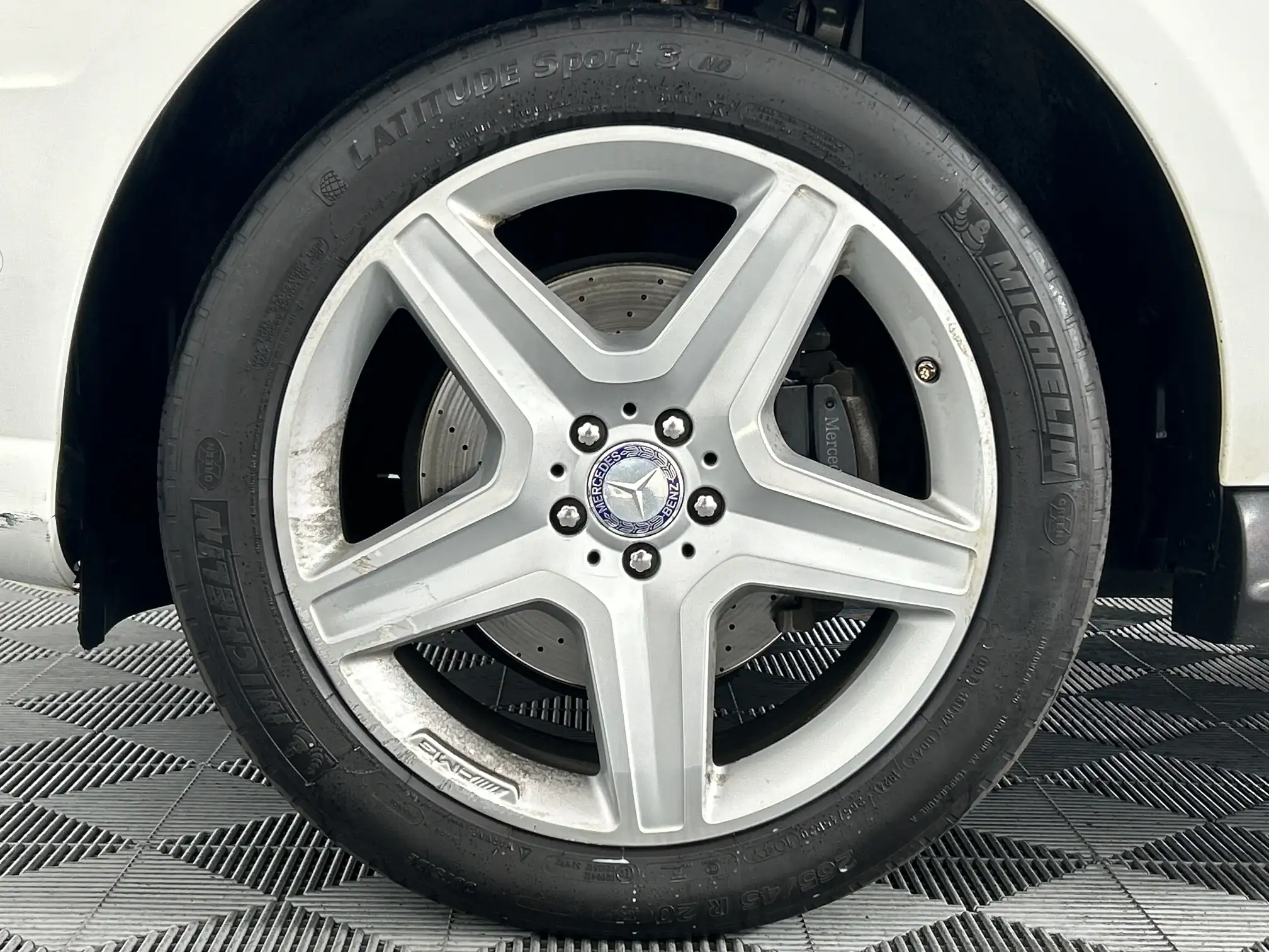 Mercedes-Benz M Class