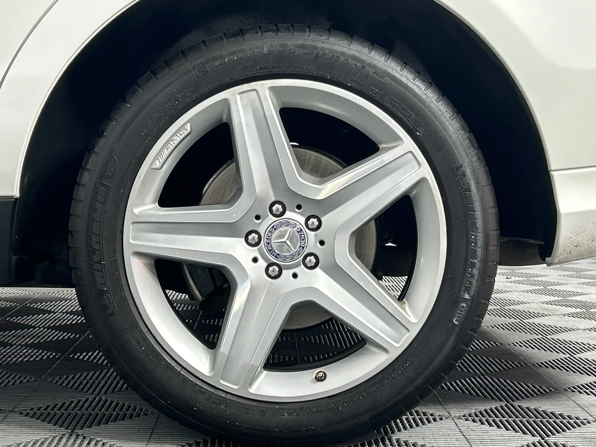 Mercedes-Benz M Class