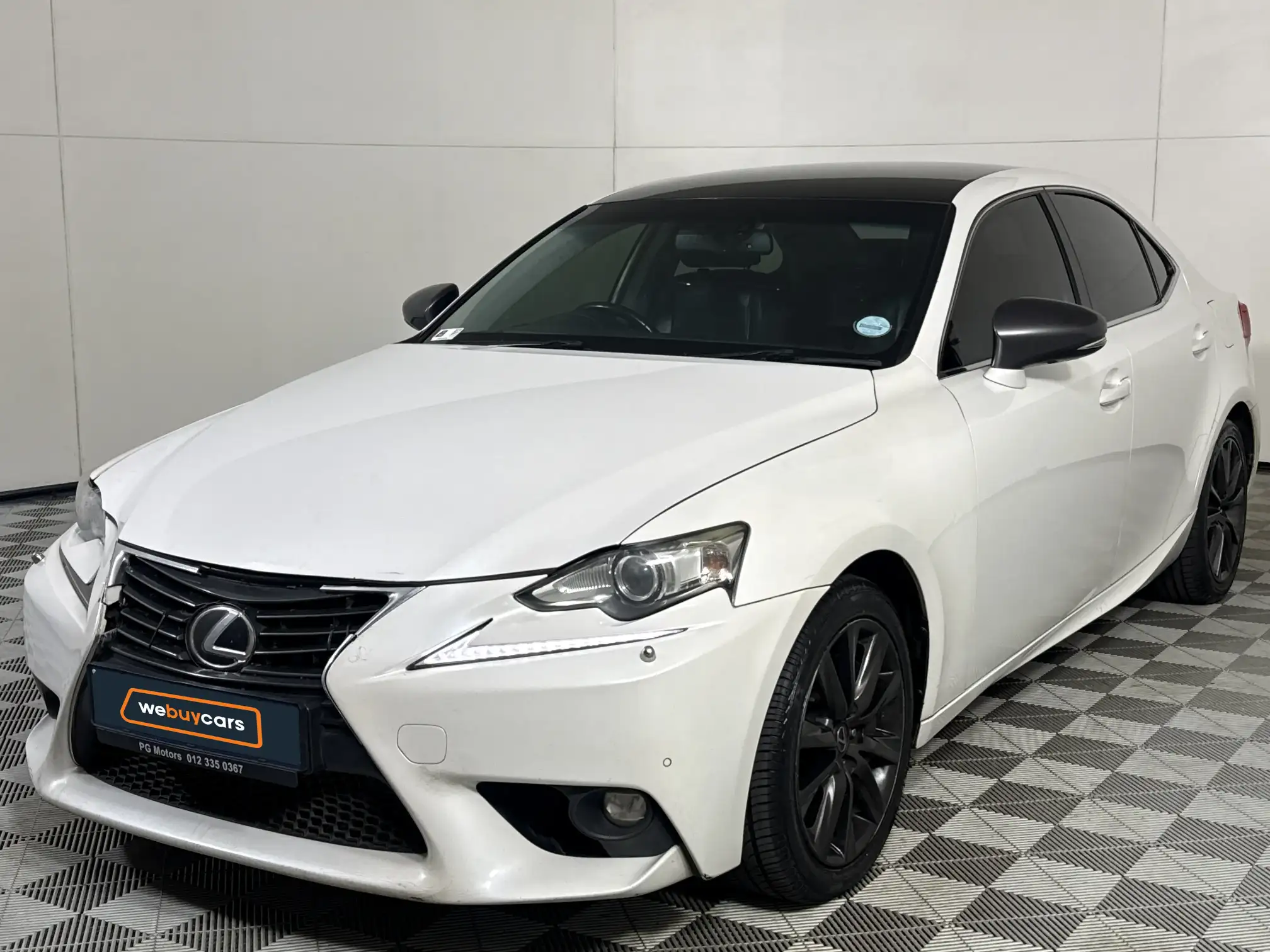 2016 Lexus IS