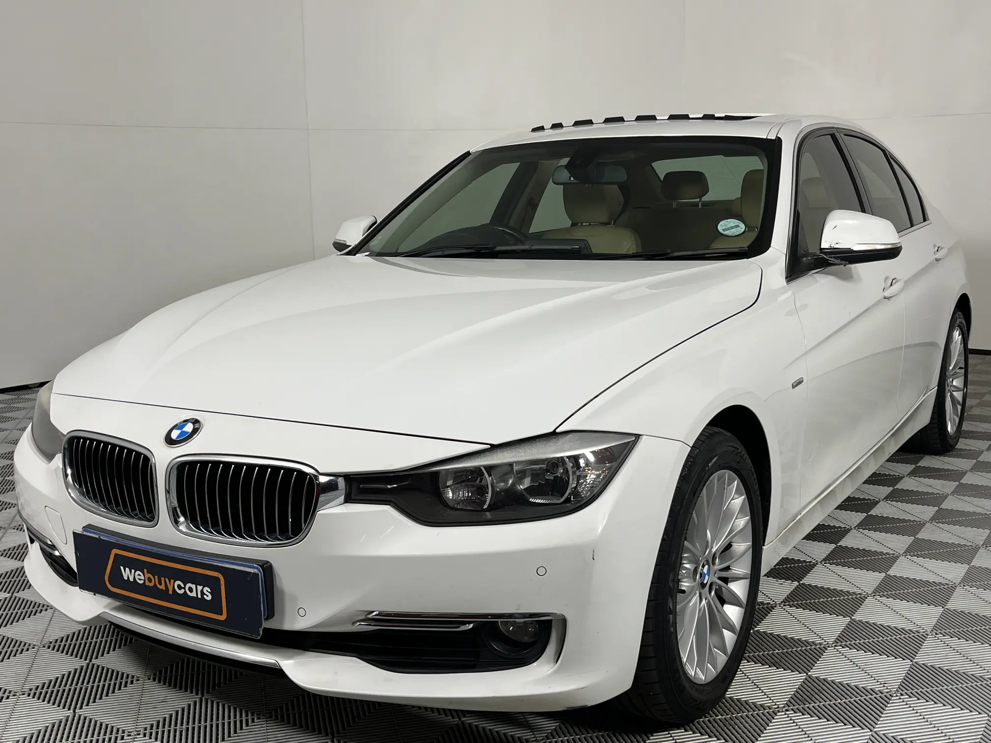 2013 BMW 3 Series 320i Luxury Line Auto (F30)