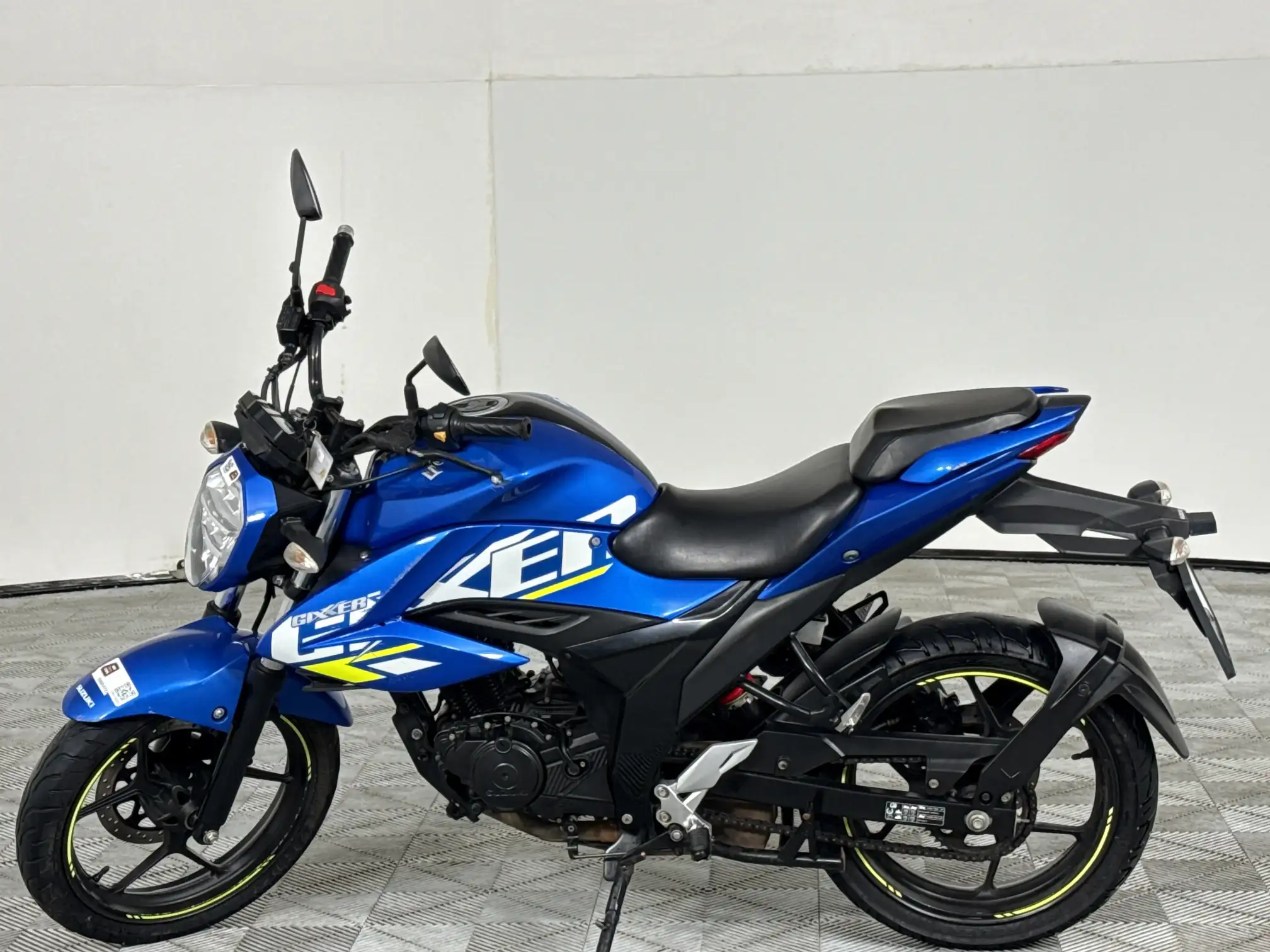 Suzuki GSX
