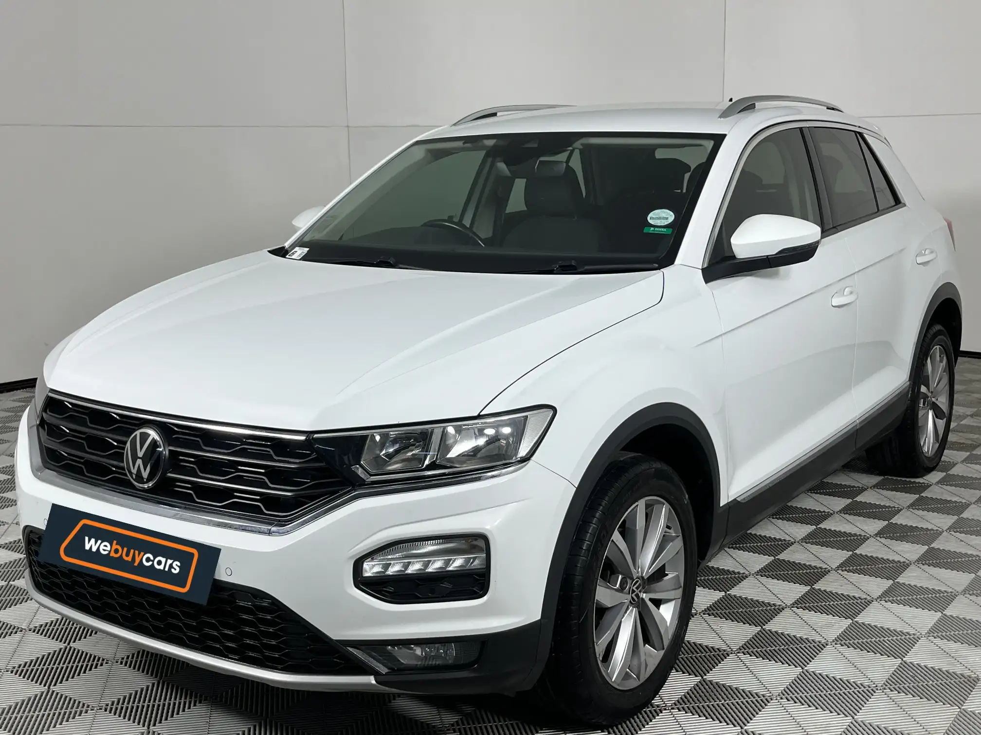 2021 Volkswagen T-ROC 1.4 TSI Design Tiptronic at East London (EC) for sale R314900