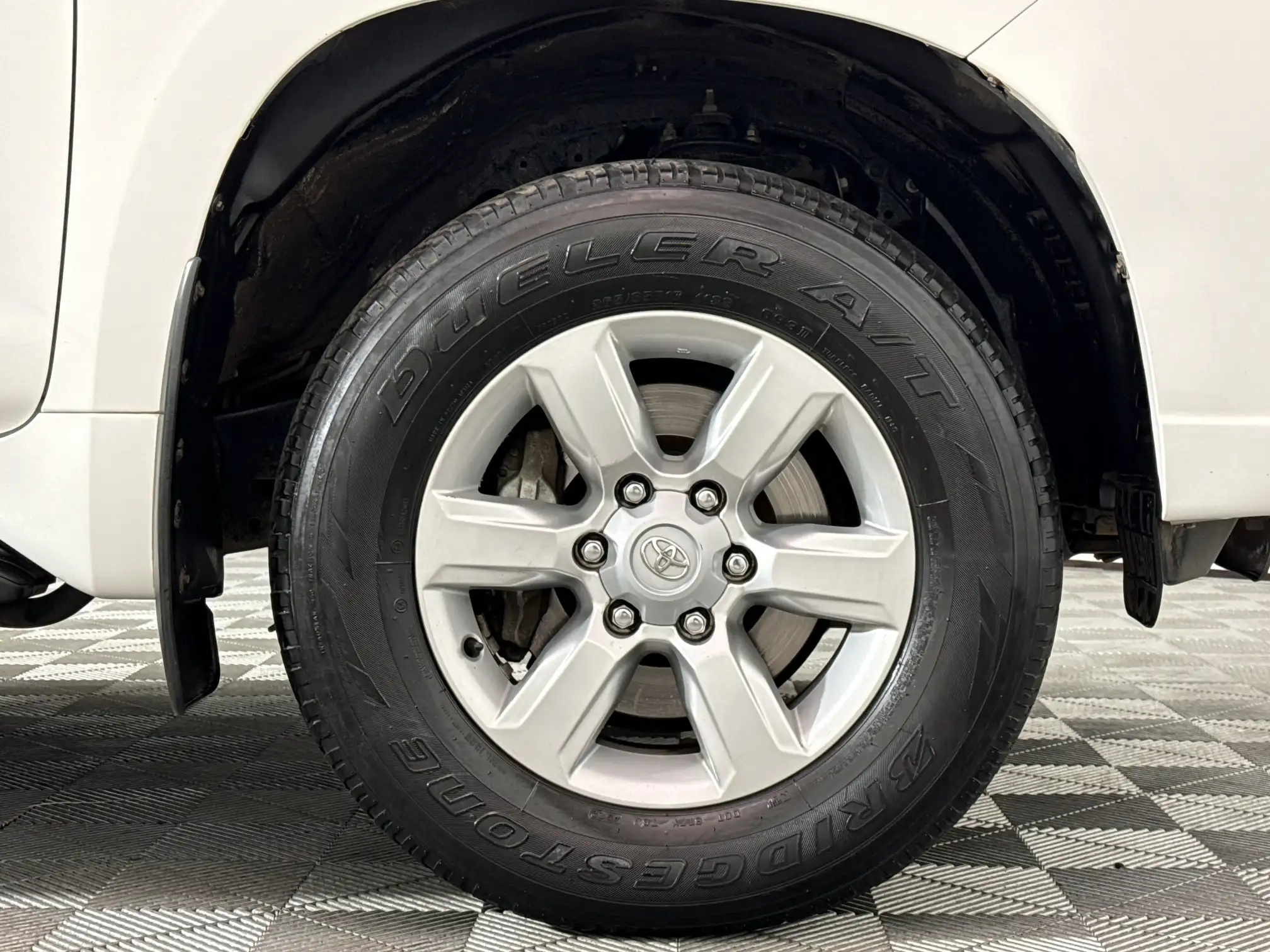 Toyota Prado