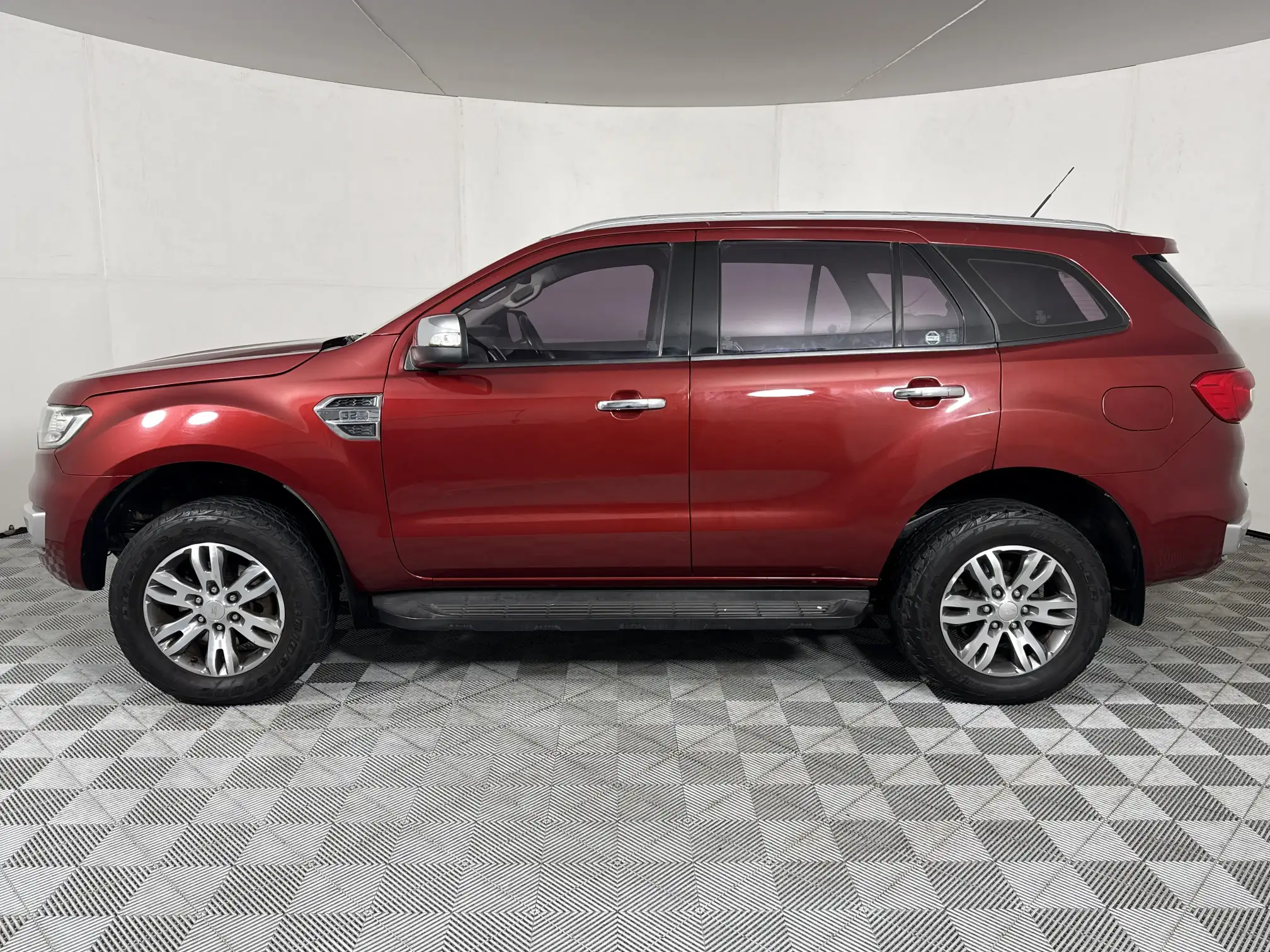 Ford Everest