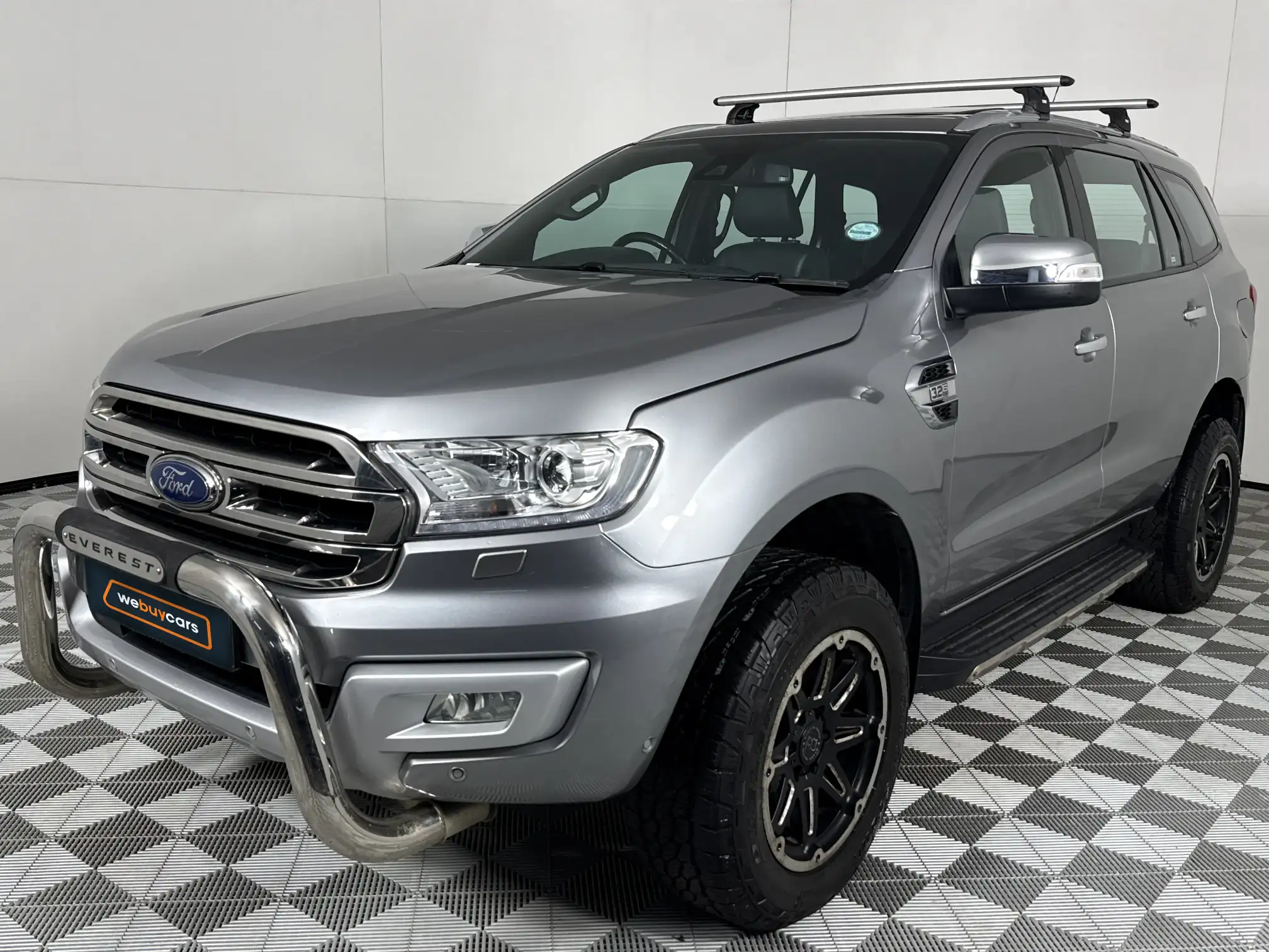 2016 Ford Everest