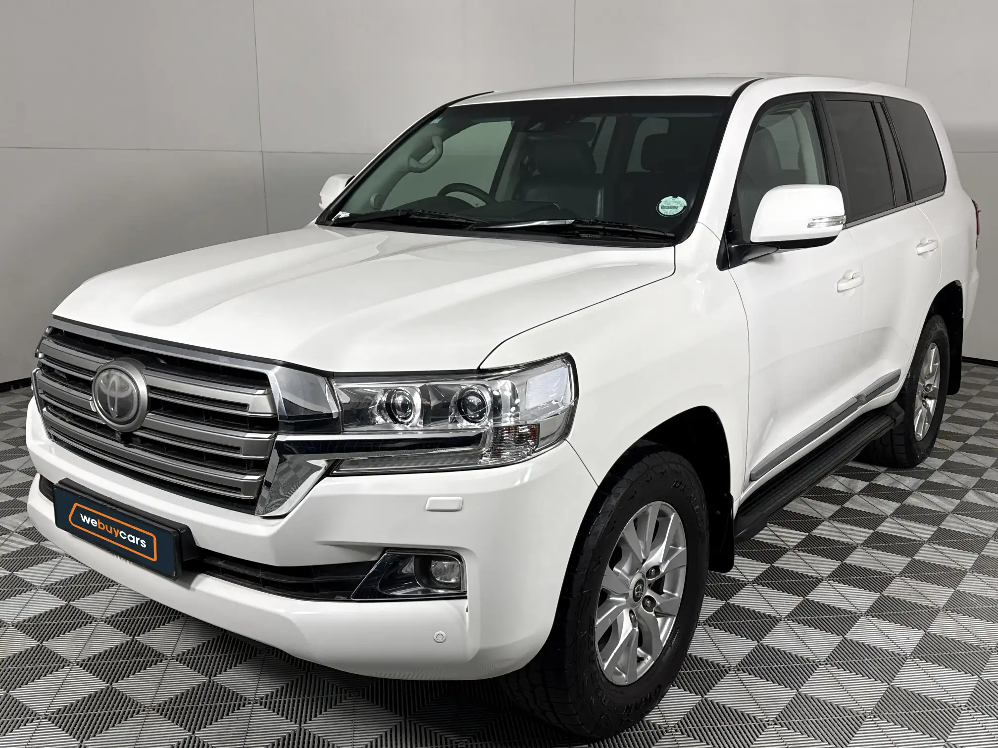 2017 Toyota Land Cruiser