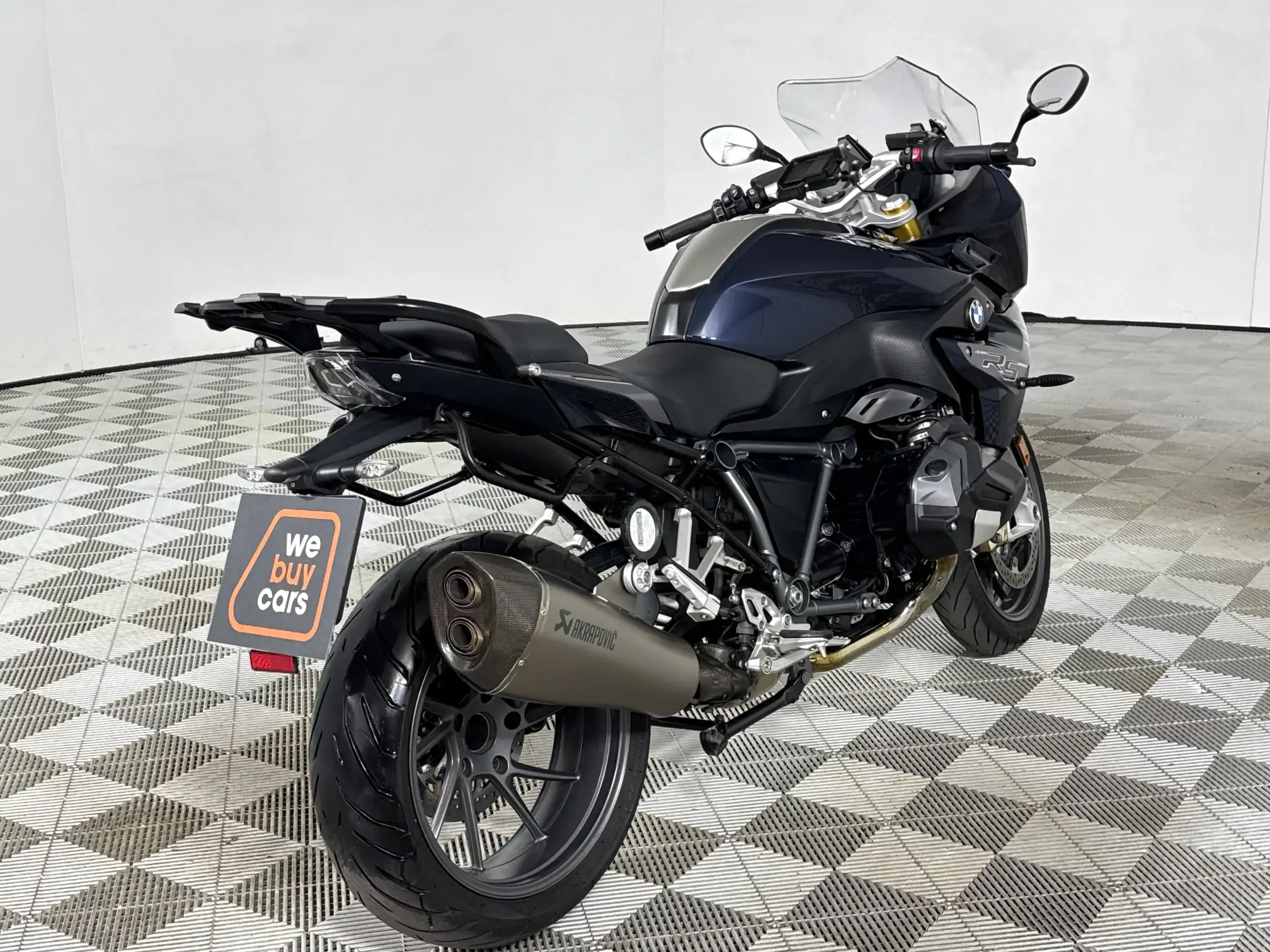 BMW R Series