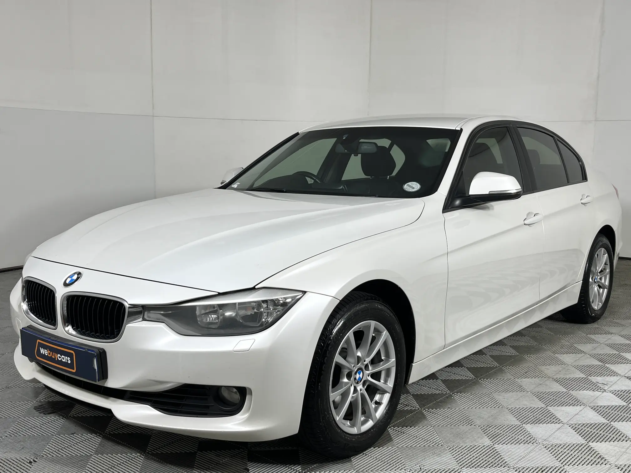 2015 BMW 3 Series 320i Auto (F30)