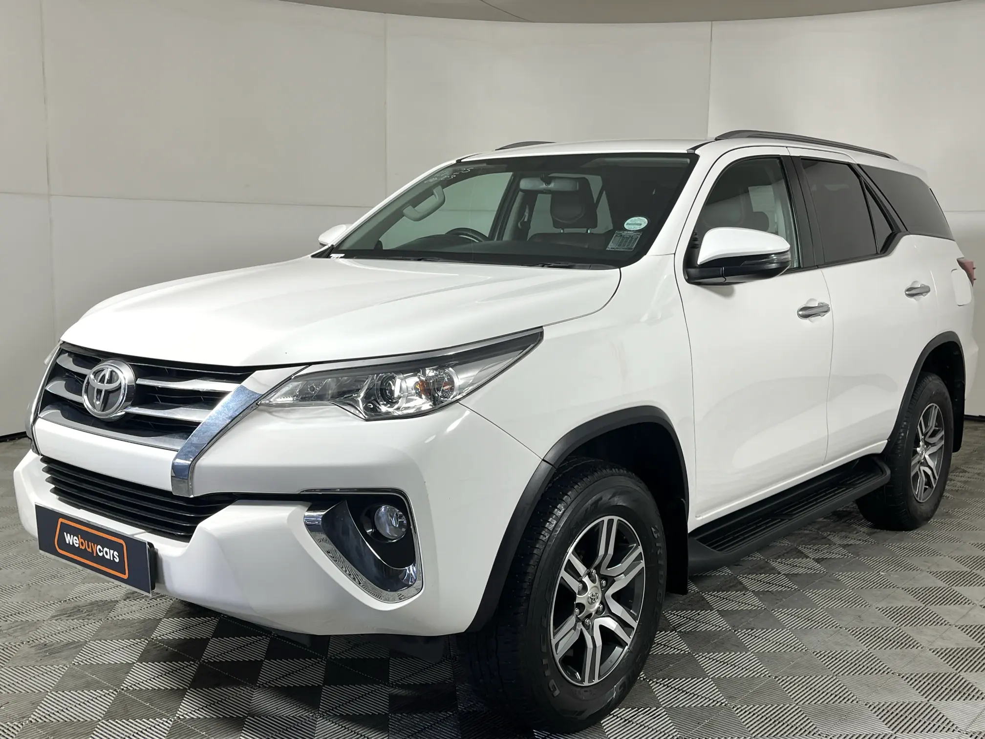 2019 Toyota Fortuner 2.4gd-6 R/B Auto
