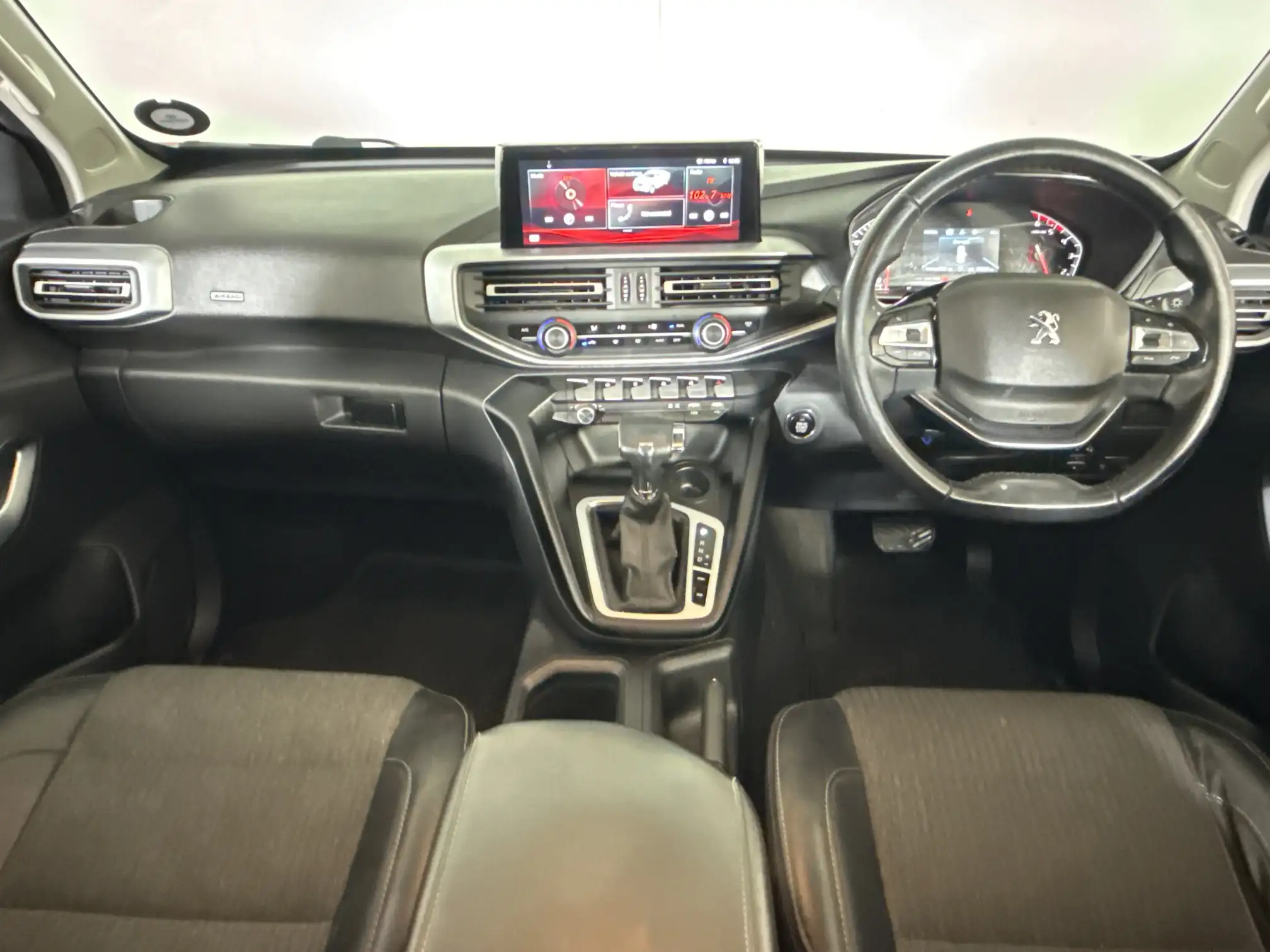Peugeot Landtrek