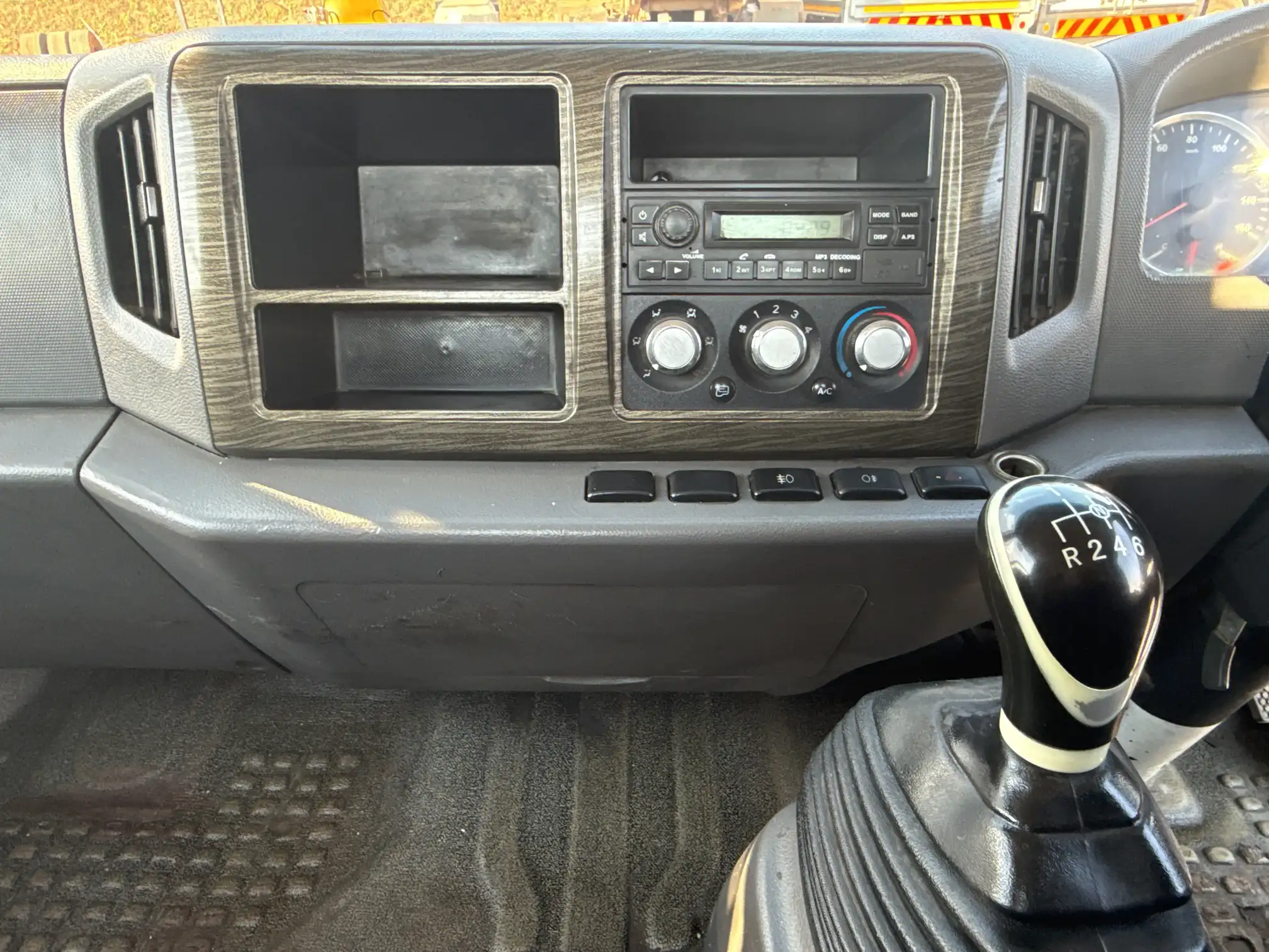 FAW 8 Series