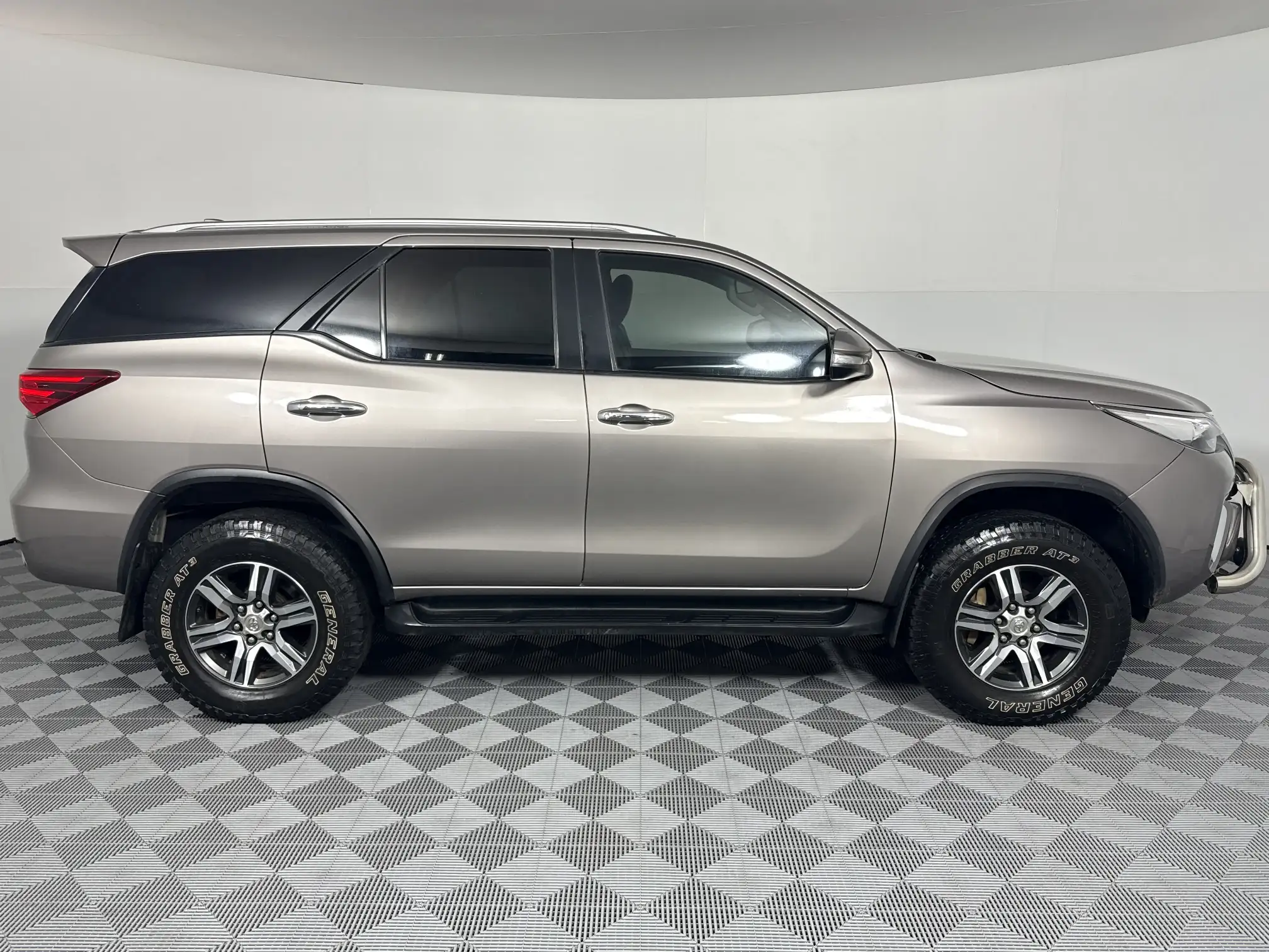 Toyota Fortuner