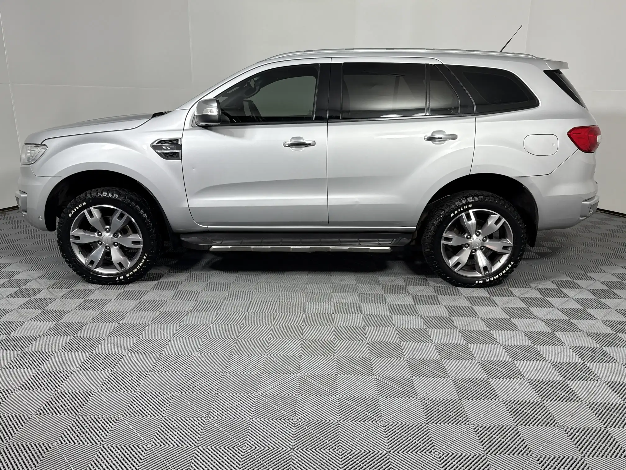 Ford Everest
