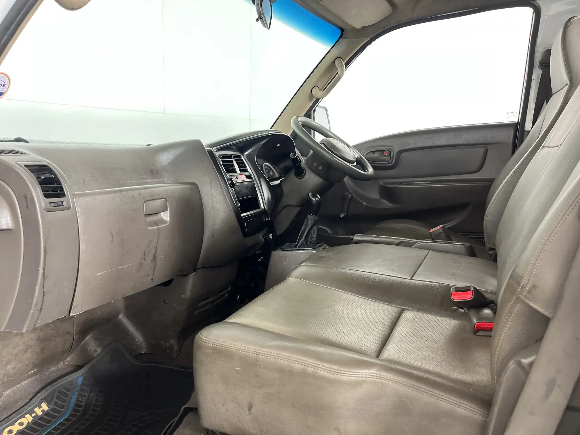 Hyundai H100