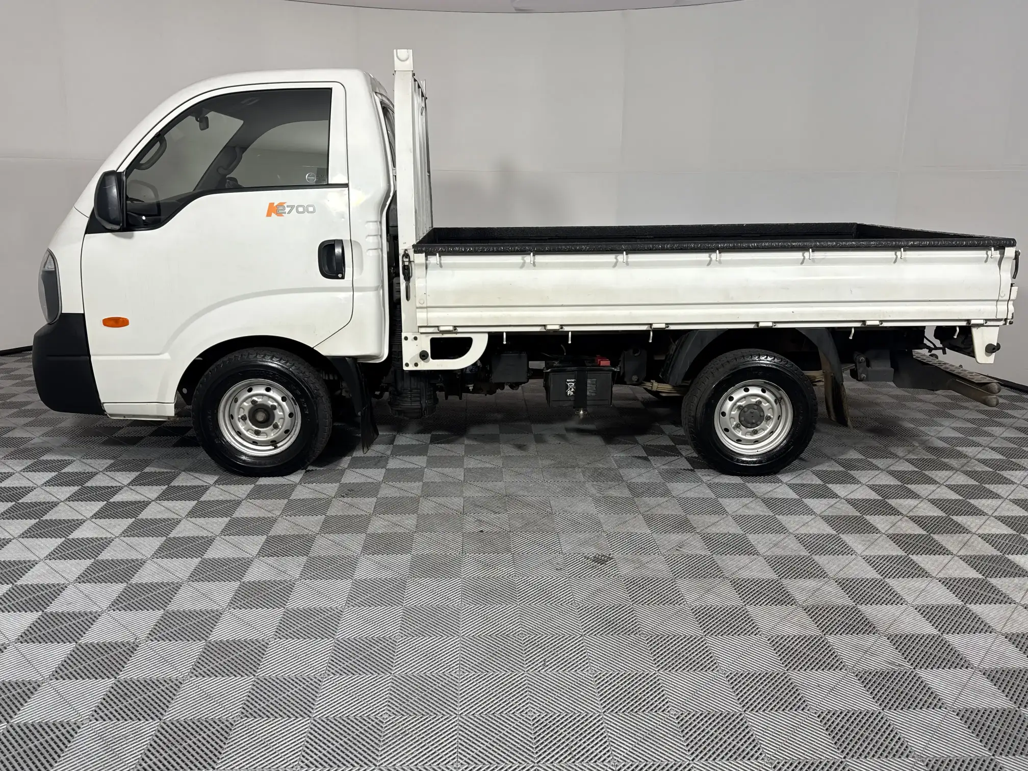 KIA K 2700