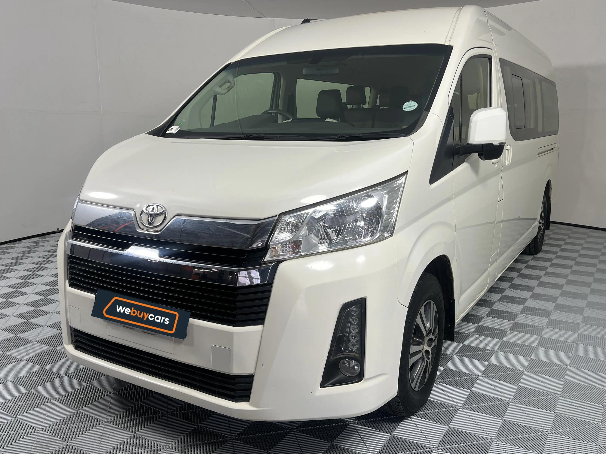Toyota Quantum 2.8 GL 14 Seater
