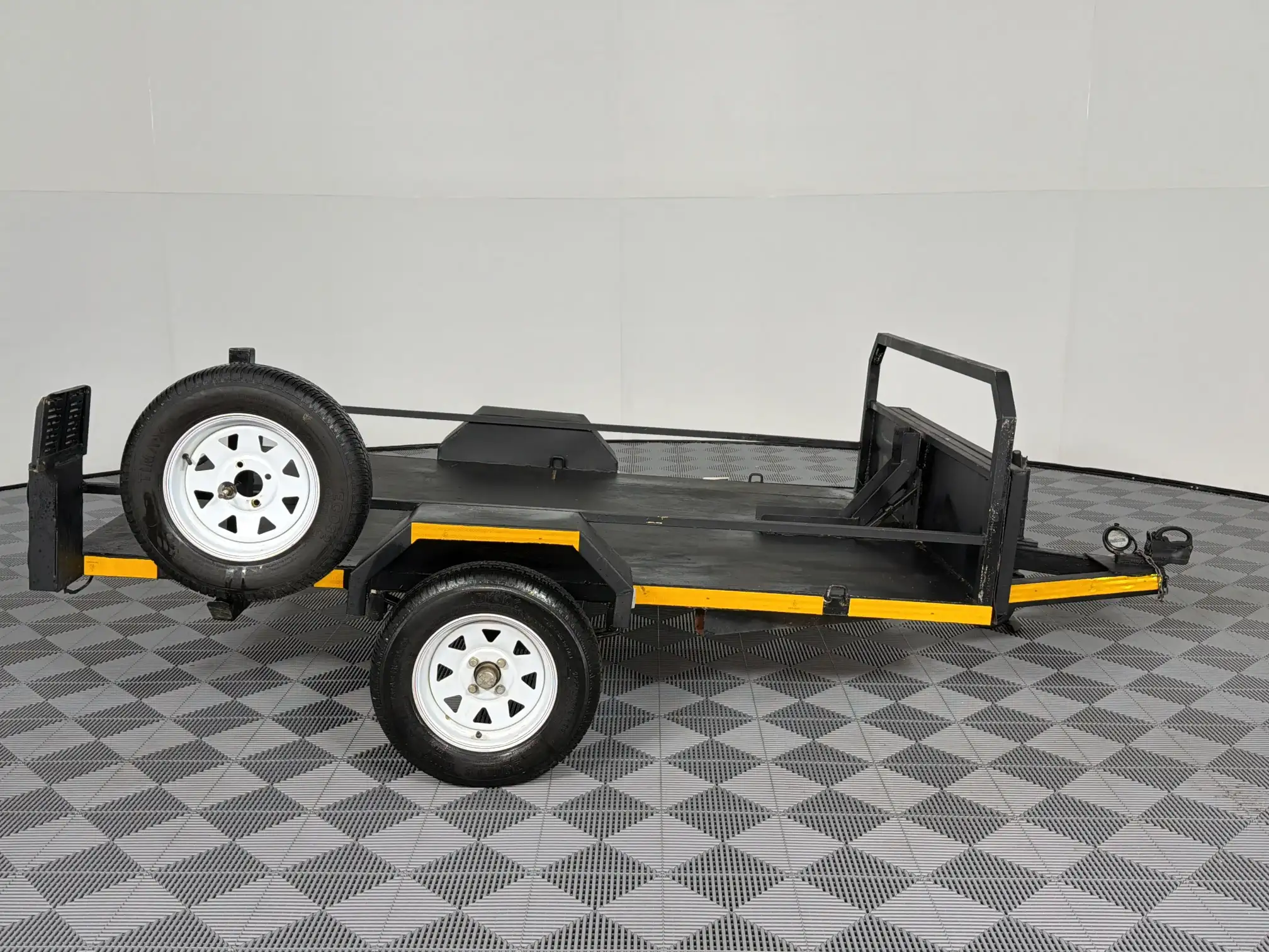 Custom Flatbed