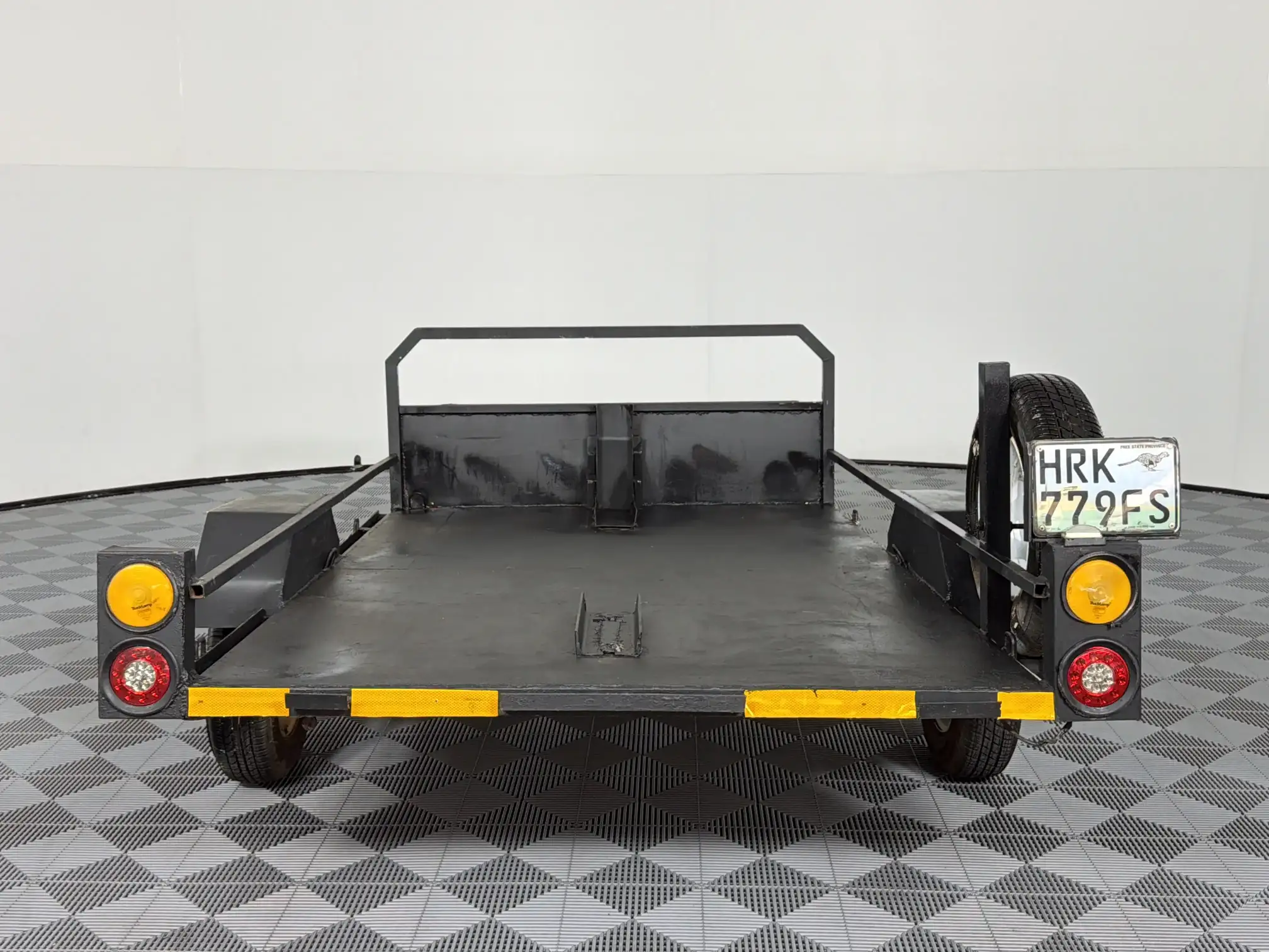 Custom Flatbed