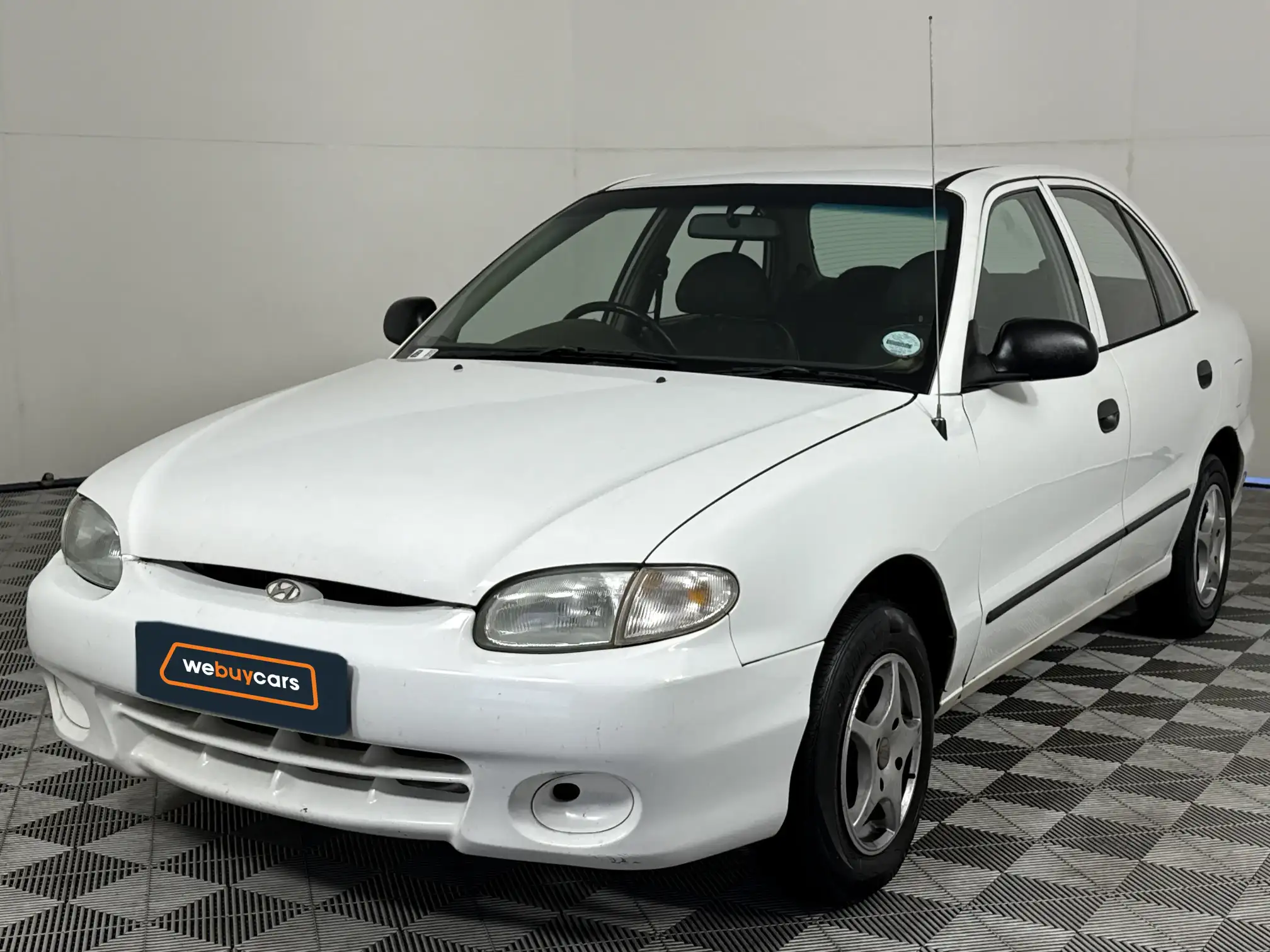 1999 Hyundai Accent