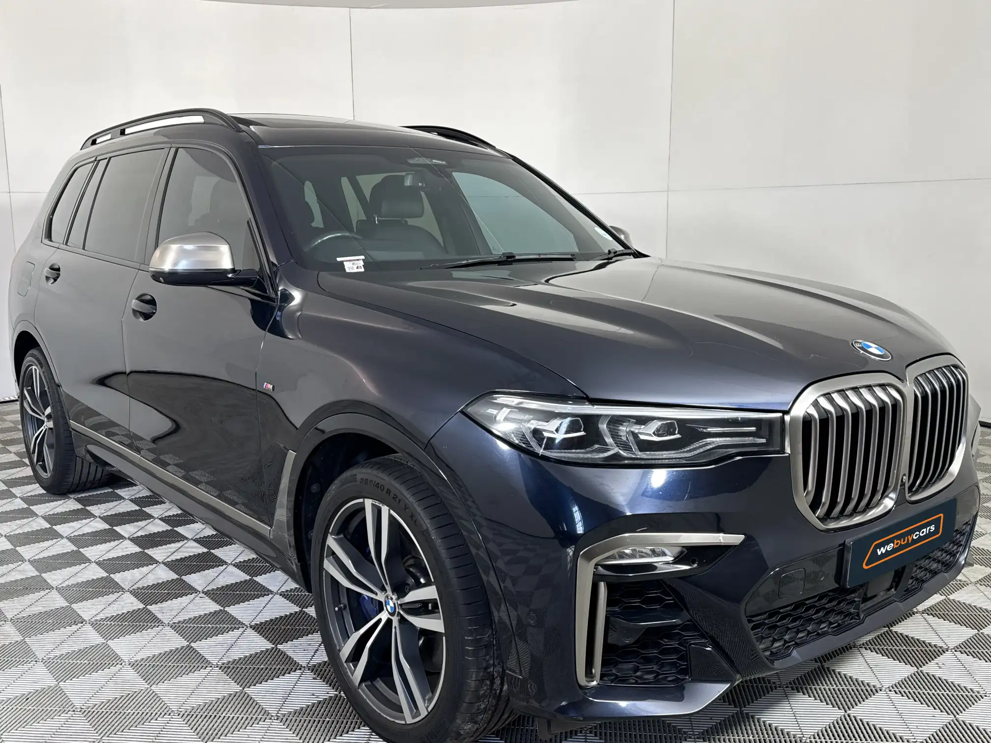 BMW X7